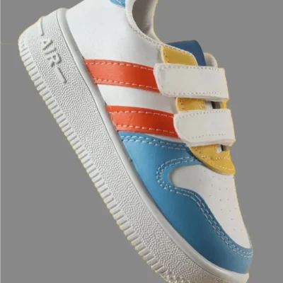 کفش پسرانه ورزشی کودکانه ایر تابان راحت، تنفسی، سفید، آبی و قرمز مدل ایر V2 - 4501