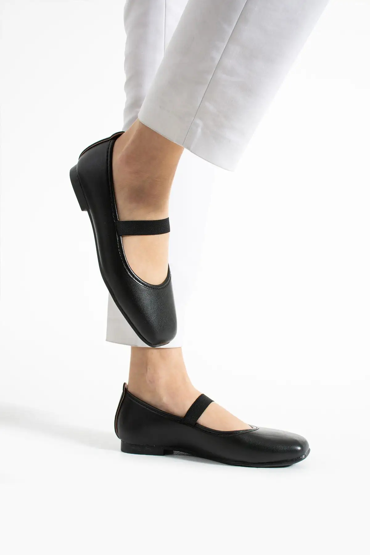 کفش اداری زنانه روزمره قابل پوشیدن از جنس چرم، مدل بیرونی، کفی نرم، مناسب اداره، فصلی - 5077 کفش اداری زنانه روزمره قابل پوشیدن از جنس چرم، مدل بیرونی، کفی نرم، مناسب اداره، فصلی - 5077