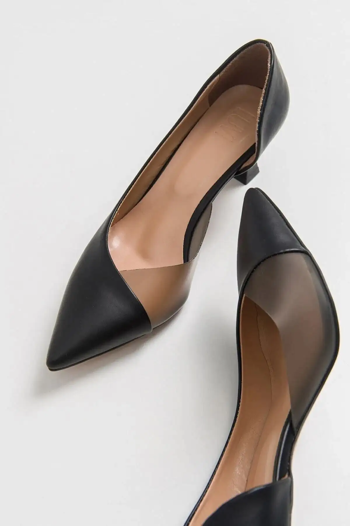 کفش اداری زنانه کفش پاشنهدار راحت زنانه با کفی اورتوپدیک و روکش طبیعی - 3554 کفش اداری زنانه کفش پاشنهدار راحت زنانه با کفی اورتوپدیک و روکش طبیعی - 3554