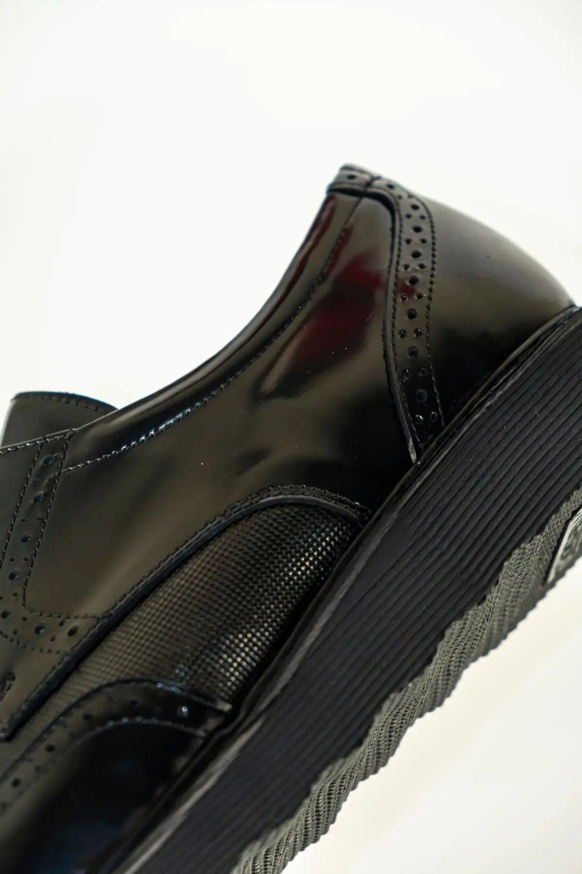 کفش رسمی مردانه 4297 مشکی براق اورتودنیک با کفی نرم - 4762