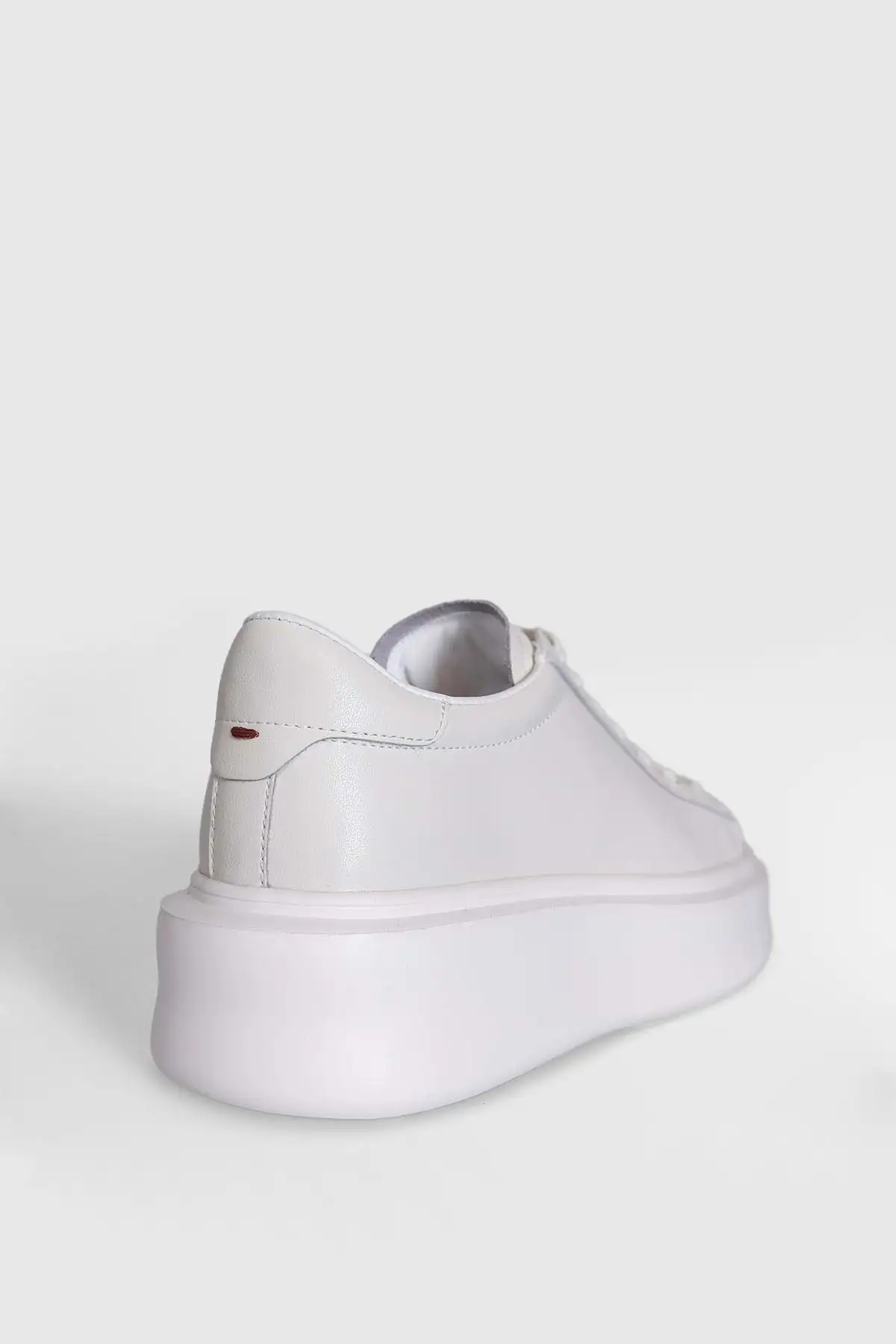 کفش سایز بزرگ مردانه  اسنیکر  گِیج کژوال سفید - 4223 کفش سایز بزرگ مردانه اسنیکر گِیج کژوال سفید - 4223