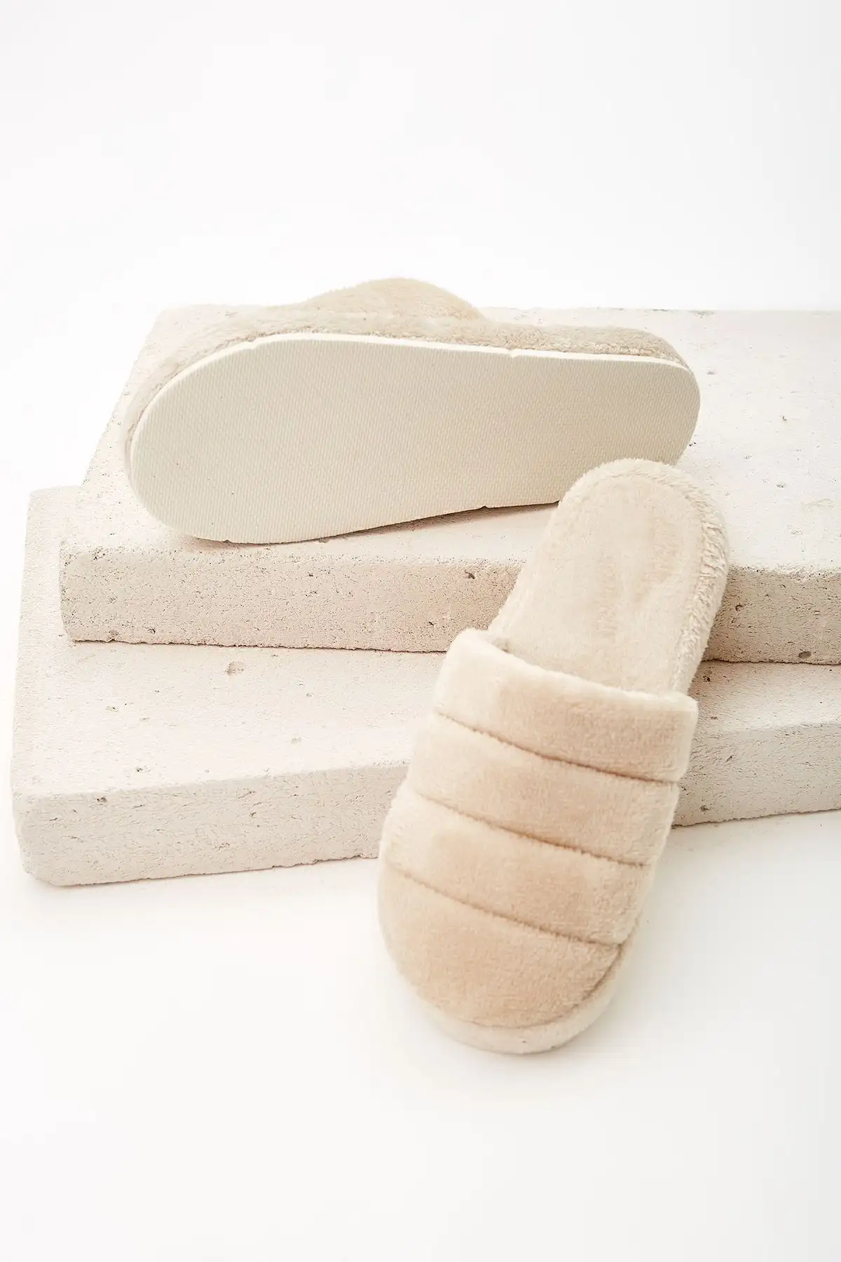 کفش راحتی خانه پک سه تایی دمپایی جلو بسته - ست تشک و دمپایی برای جهیزیه - 4604 کفش راحتی خانه پک سه تایی دمپایی جلو بسته - ست تشک و دمپایی برای جهیزیه - 4604