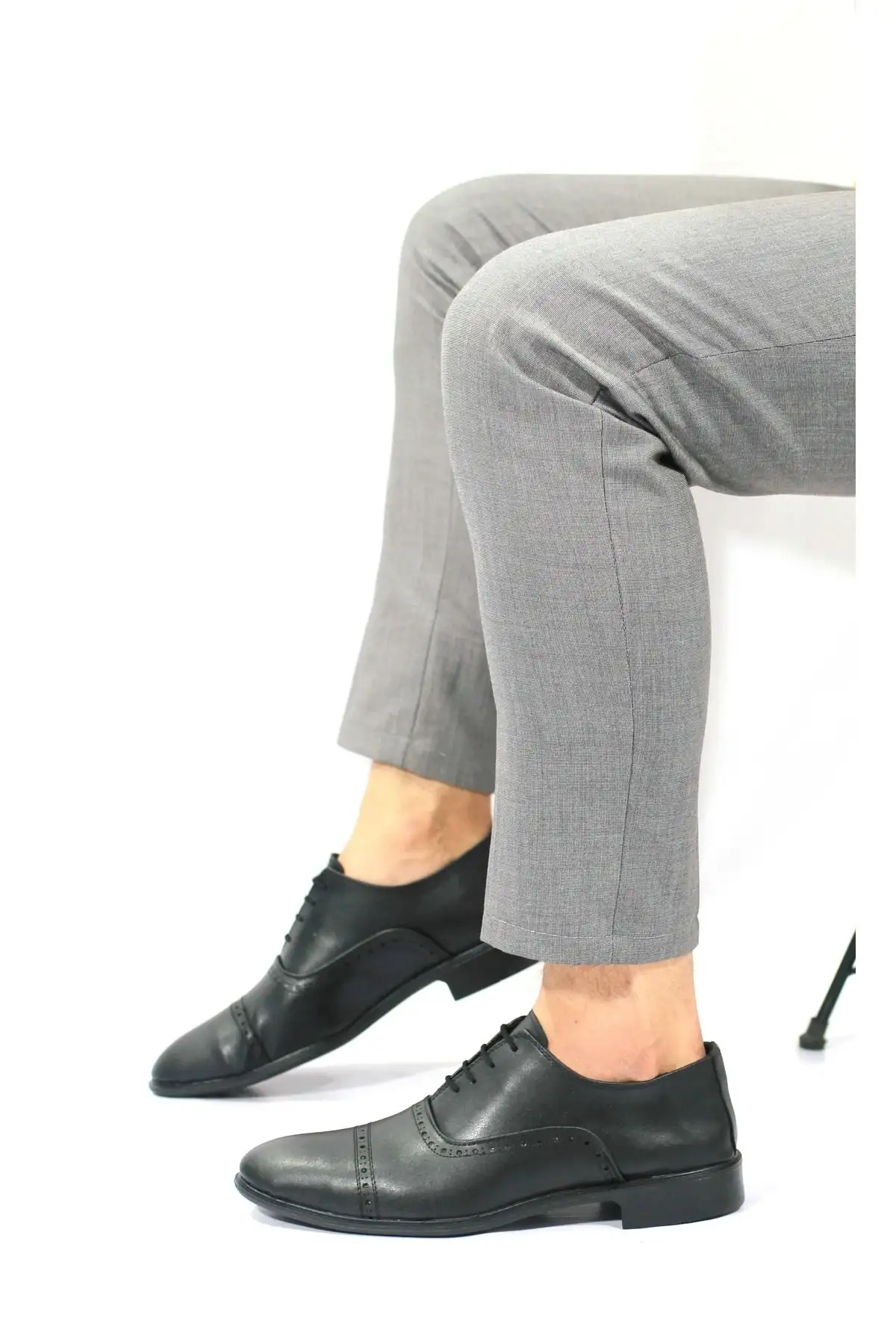 کفش رسمی مردانه کلاسیک دامادی و روزمره چرم مشکی 573-2 - 4736 کفش رسمی مردانه کلاسیک دامادی و روزمره چرم مشکی 573-2 - 4736