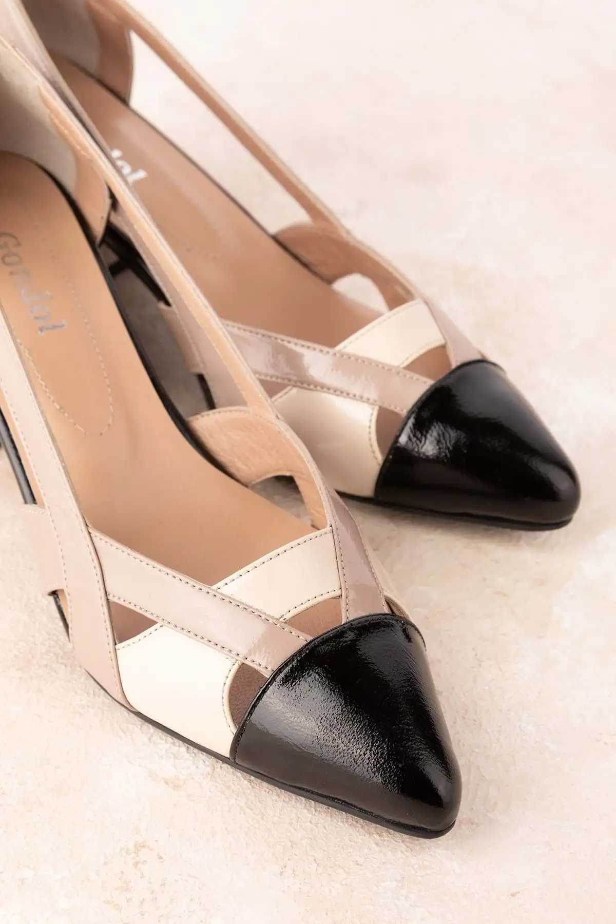 کفش اداری زنانه کفش پاشنهدار رنگی زنانه از چرم واقعی مدل ast.6083 - 3542 کفش اداری زنانه کفش پاشنهدار رنگی زنانه از چرم واقعی مدل ast.6083 - 3542