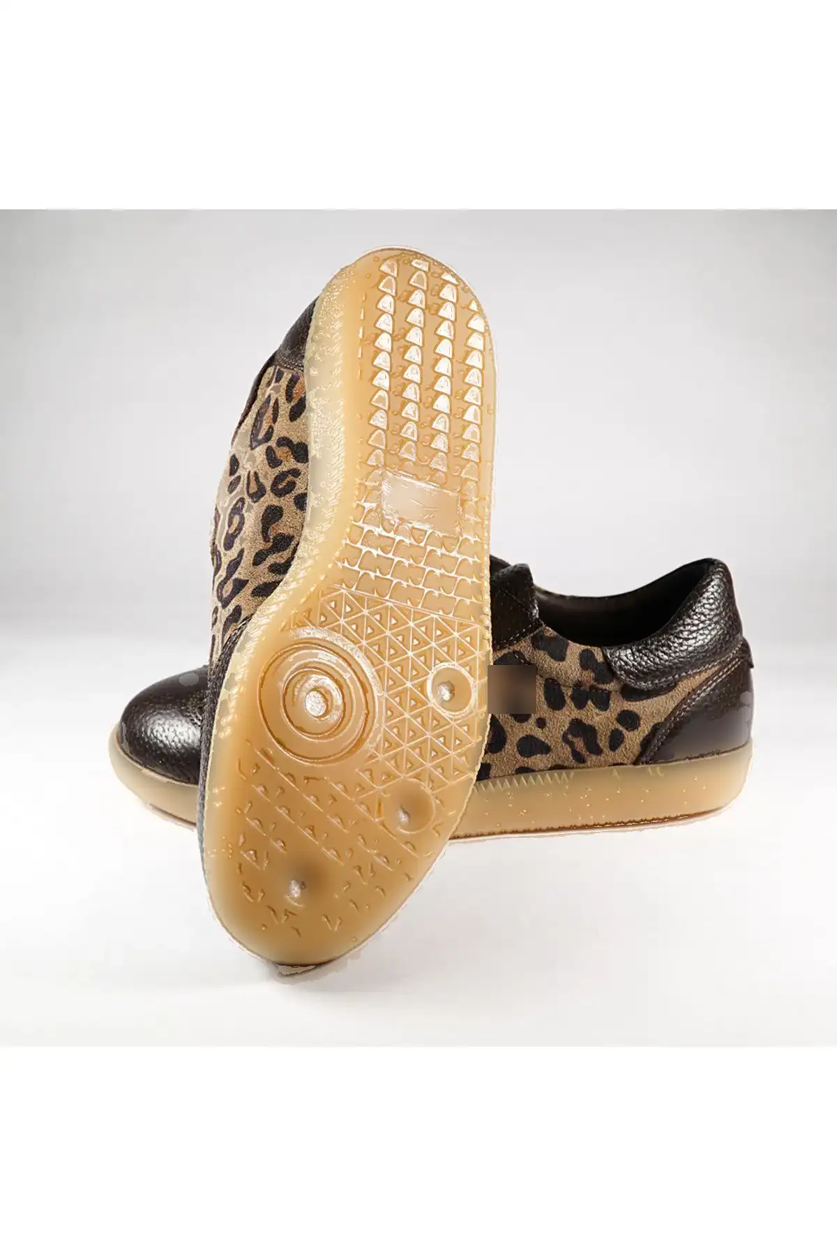 کفش تخت زنانه کفش ورزشی اسپرت چرم طبیعی - 3791 کفش تخت زنانه کفش ورزشی اسپرت چرم طبیعی - 3791