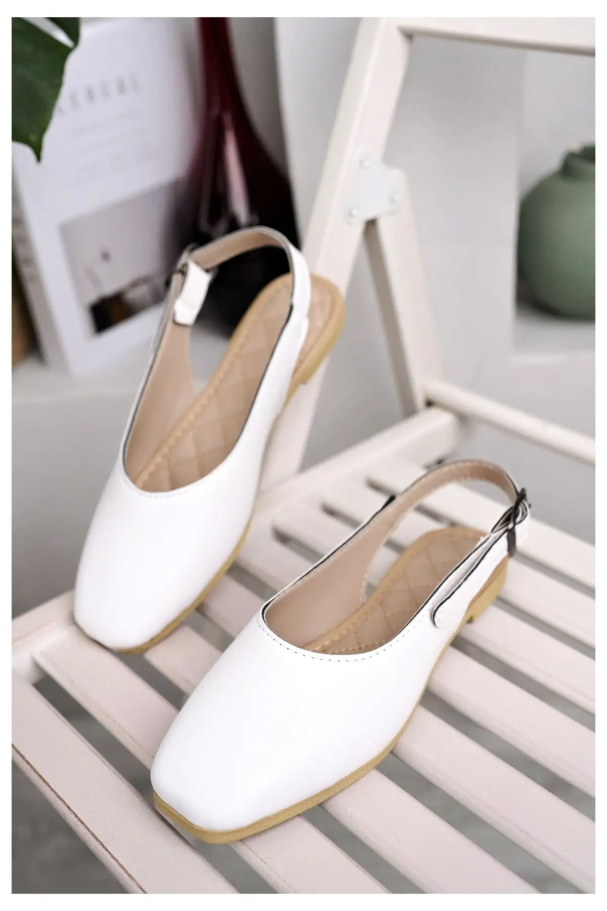 کفش اداری زنانه کفش زنانه باله سفید، صندل شیک، مناسب خانه، کار، اداره و استفاده روزمره - 3220 کفش اداری زنانه کفش زنانه باله سفید، صندل شیک، مناسب خانه، کار، اداره و استفاده روزمره - 3220