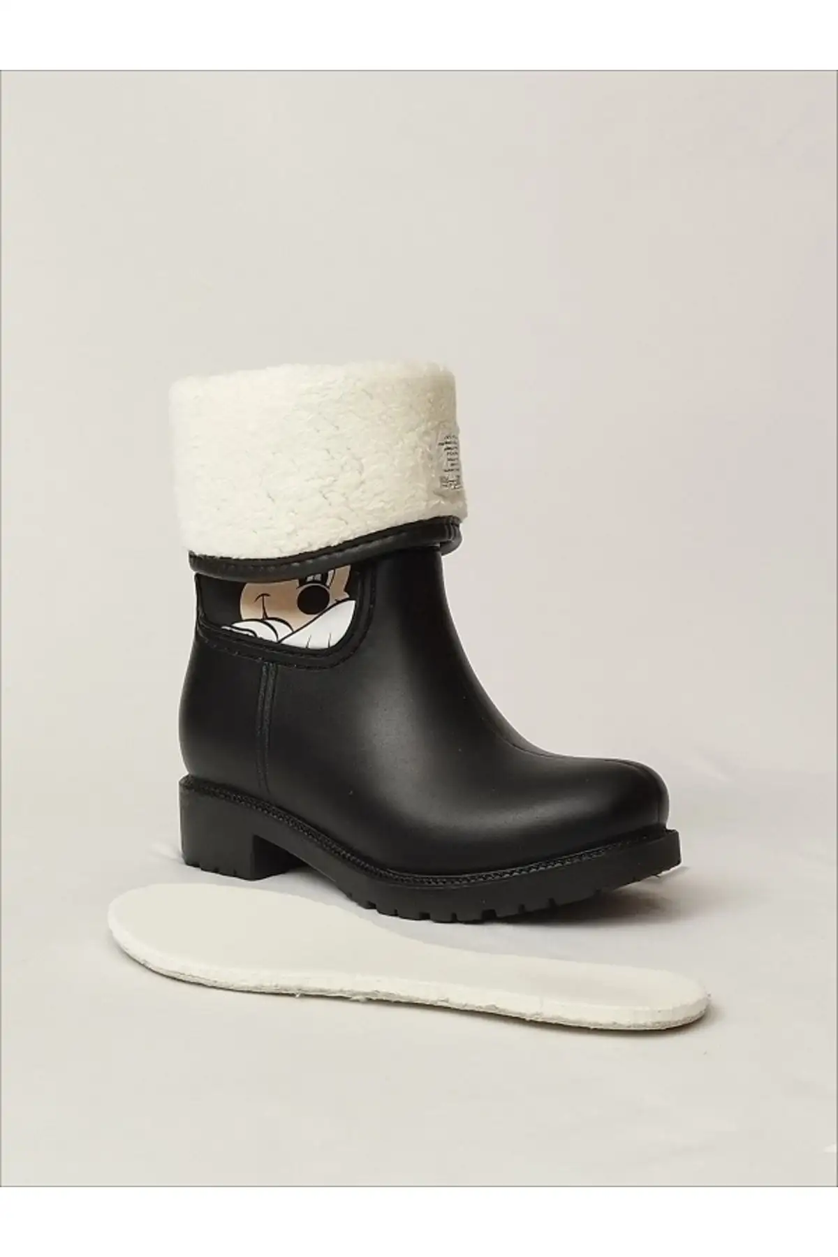 کفش دخترانه چکمه بارانی  Minnie Mouse با طرح چاپی و دارای لایه پشمی ضد آب - 5216 کفش دخترانه چکمه بارانی Minnie Mouse با طرح چاپی و دارای لایه پشمی ضد آب - 5216