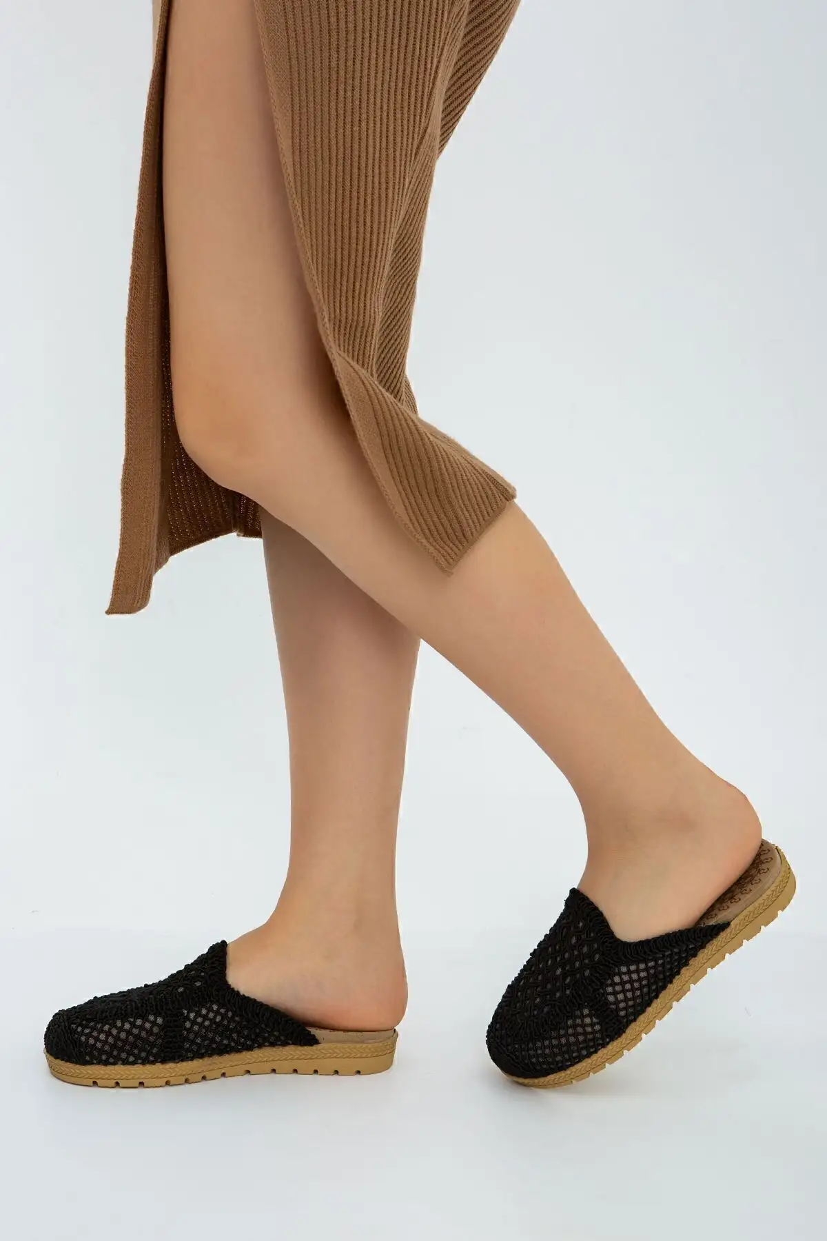 کفش راحتی خانه پک ۳ عددی دمپایی کنفی با جلو بسته مخصوص فضای باز و داخل منزل - ست لوازم چای عروسی - 3979 کفش راحتی خانه پک ۳ عددی دمپایی کنفی با جلو بسته مخصوص فضای باز و داخل منزل - ست لوازم چای عروسی - 3979