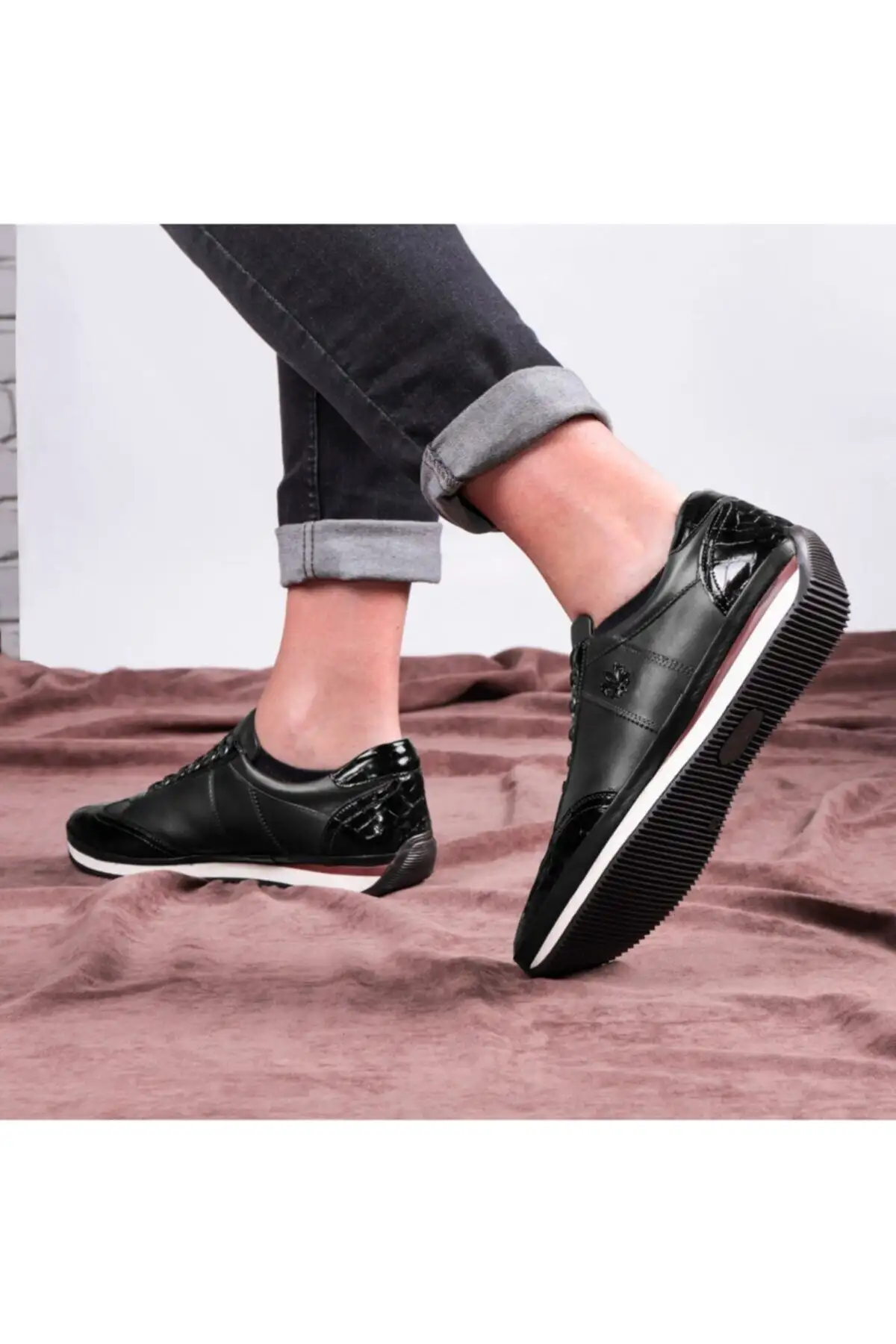 سایز بزرگ مردانه کفش روزمره مردانه مارولوس از جنس چرم طبیعی - رنگ مشکی - 3525 سایز بزرگ مردانه کفش روزمره مردانه مارولوس از جنس چرم طبیعی - رنگ مشکی - 3525