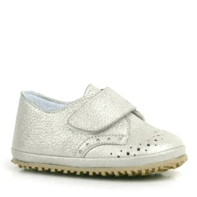 کفش نوزاد پسر پاپوش نوزاد دخترانه چسبی با کفی به رنگ بژ و طرح شلنگی از جنس چرم طبیعی - 3306