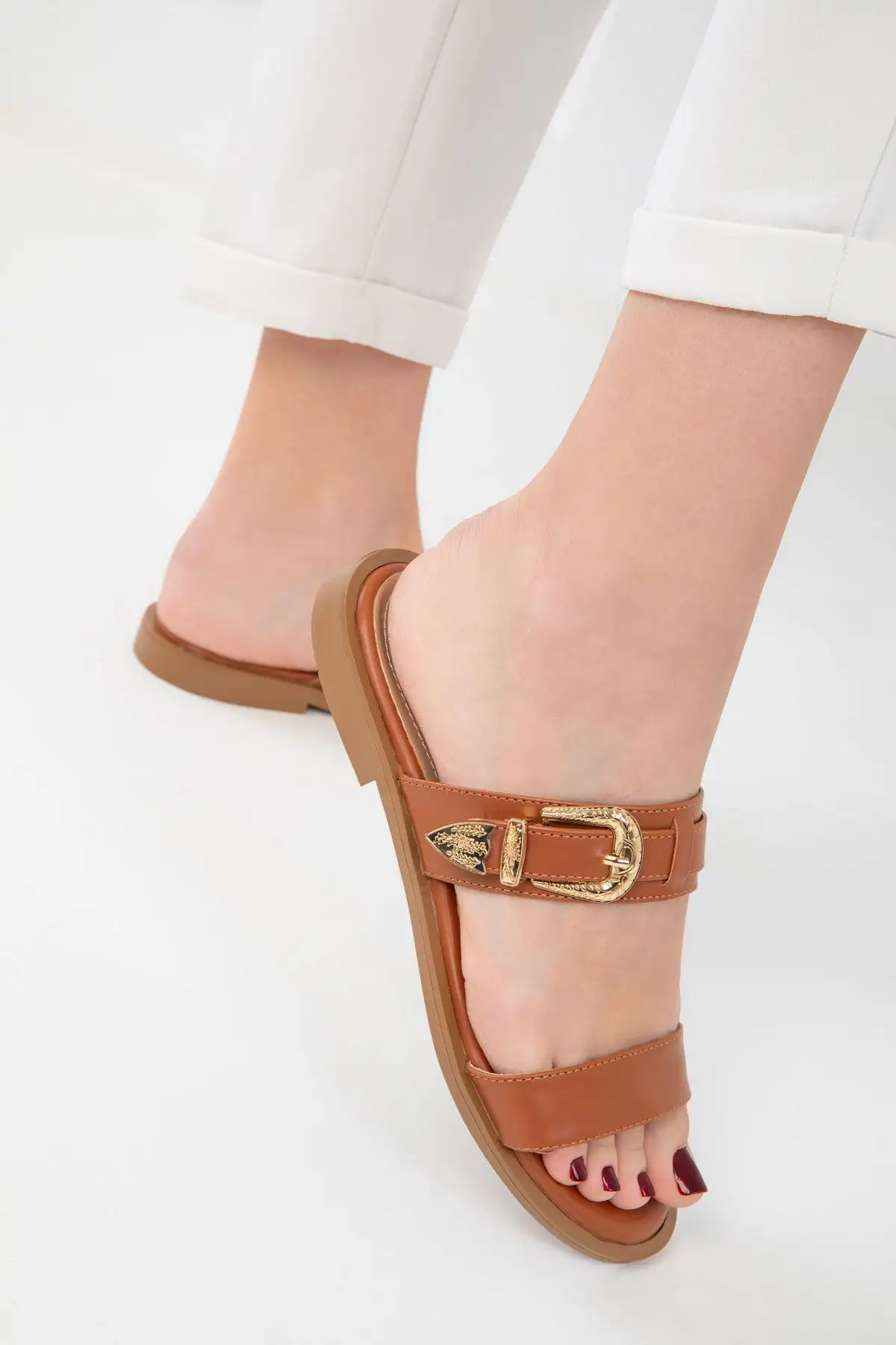 کفش راحتی خانه تَبا دمپایی زنانه ۲۰۲۶۳ - 5246 کفش راحتی خانه تَبا دمپایی زنانه ۲۰۲۶۳ - 5246