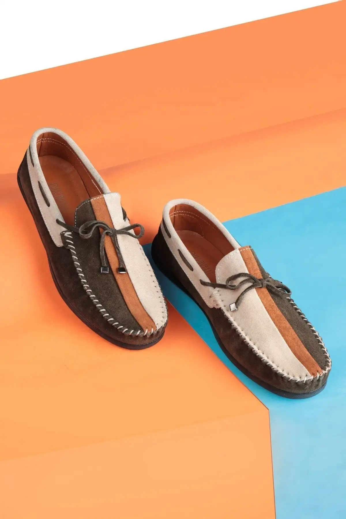 کفش سایز بزرگ مردانه 1. روزمره چرم اصل کلاسی 2. لوفر 3. سبک 4. لوفر جیر - 5068