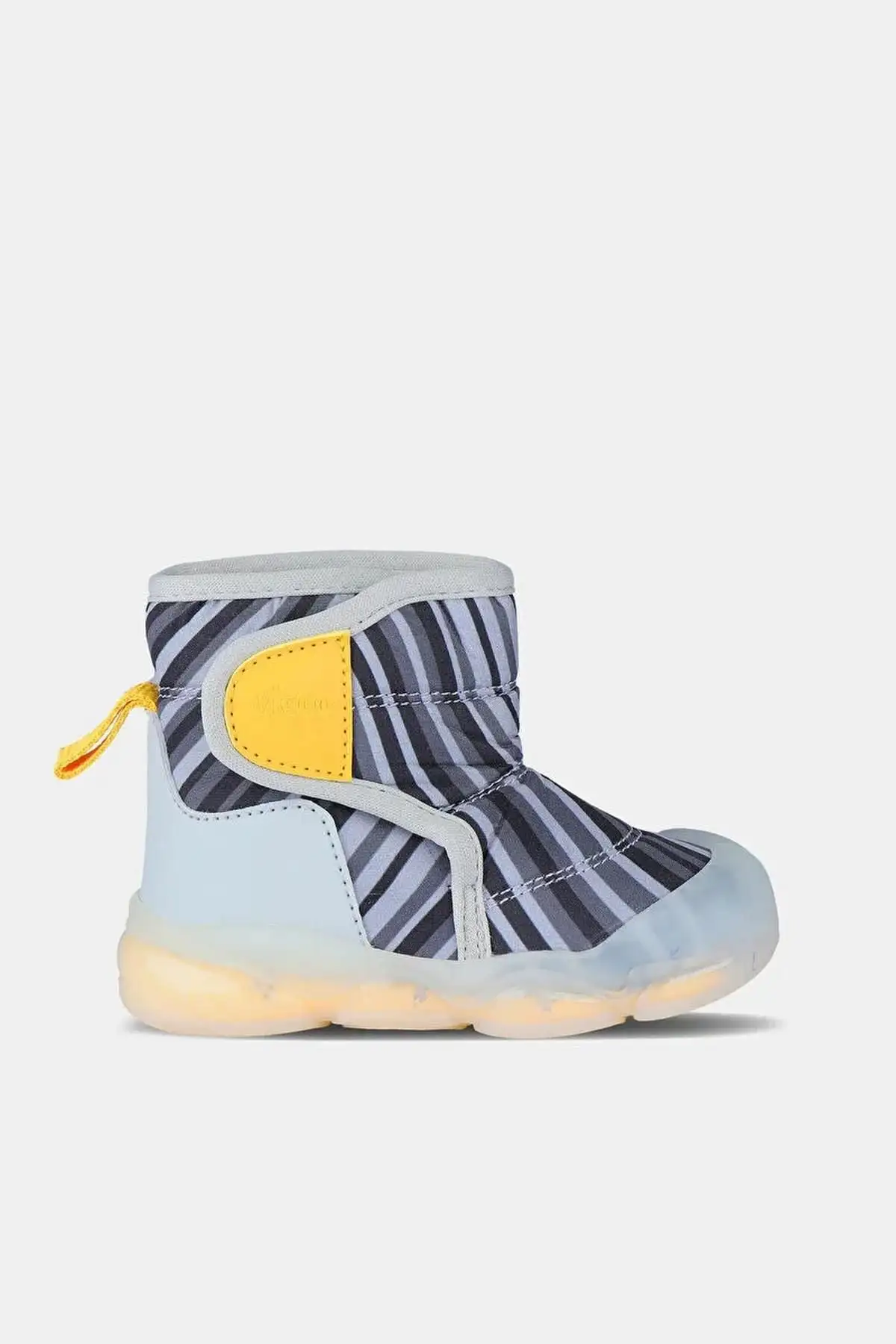بوت بچگانه 943.B24K.482-18 برفی نوزاد با چراغ هلیوم - 4897