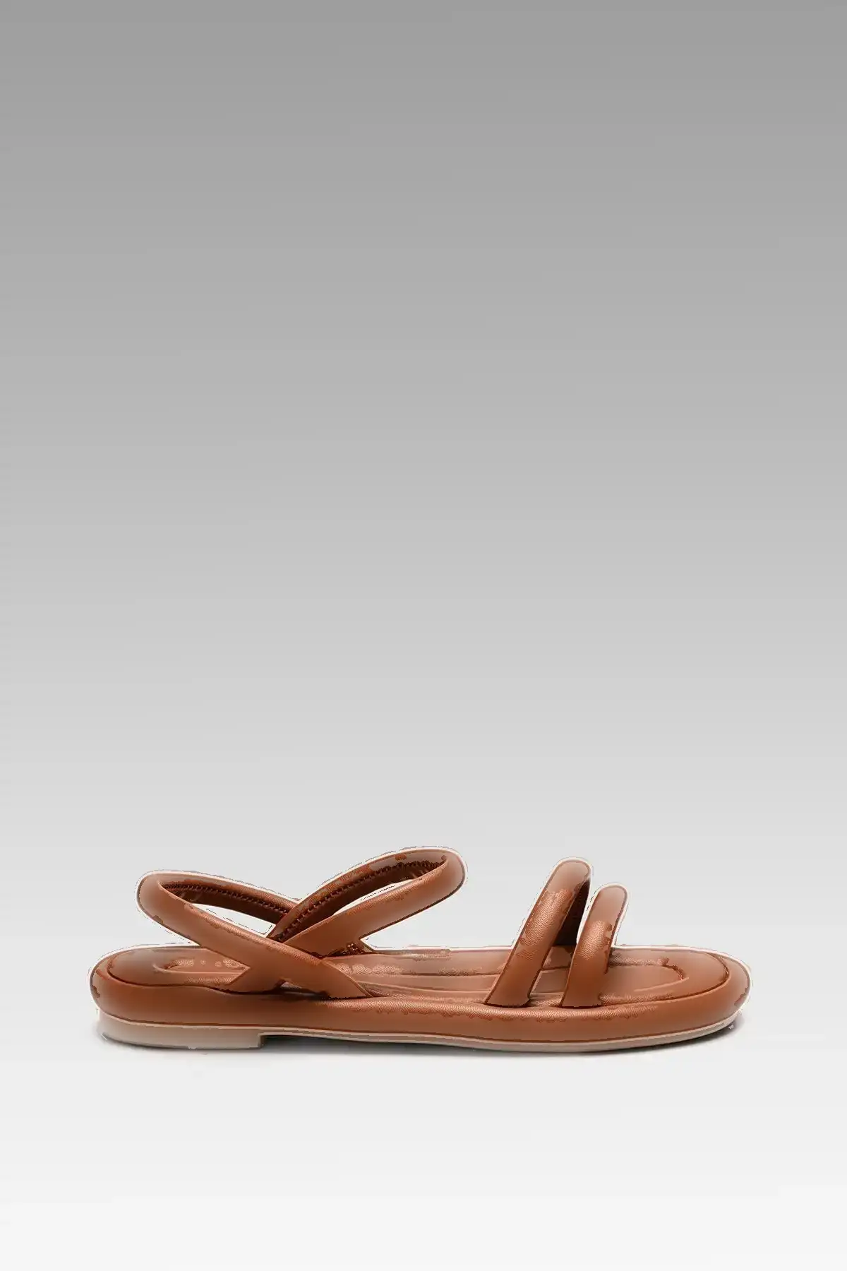 کفش صندل زنانه Sandalet پافر دو بند  رنگ قهوهای کادین 2 سانتیمتر BYNDRSL01 - 5322 کفش صندل زنانه Sandalet پافر دو بند رنگ قهوهای کادین 2 سانتیمتر BYNDRSL01 - 5322