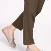 کفش تخت زنانه روزمره با کفی ارتوپدیک از چرم طبیعی - مدل اسفا 2605 - 4547