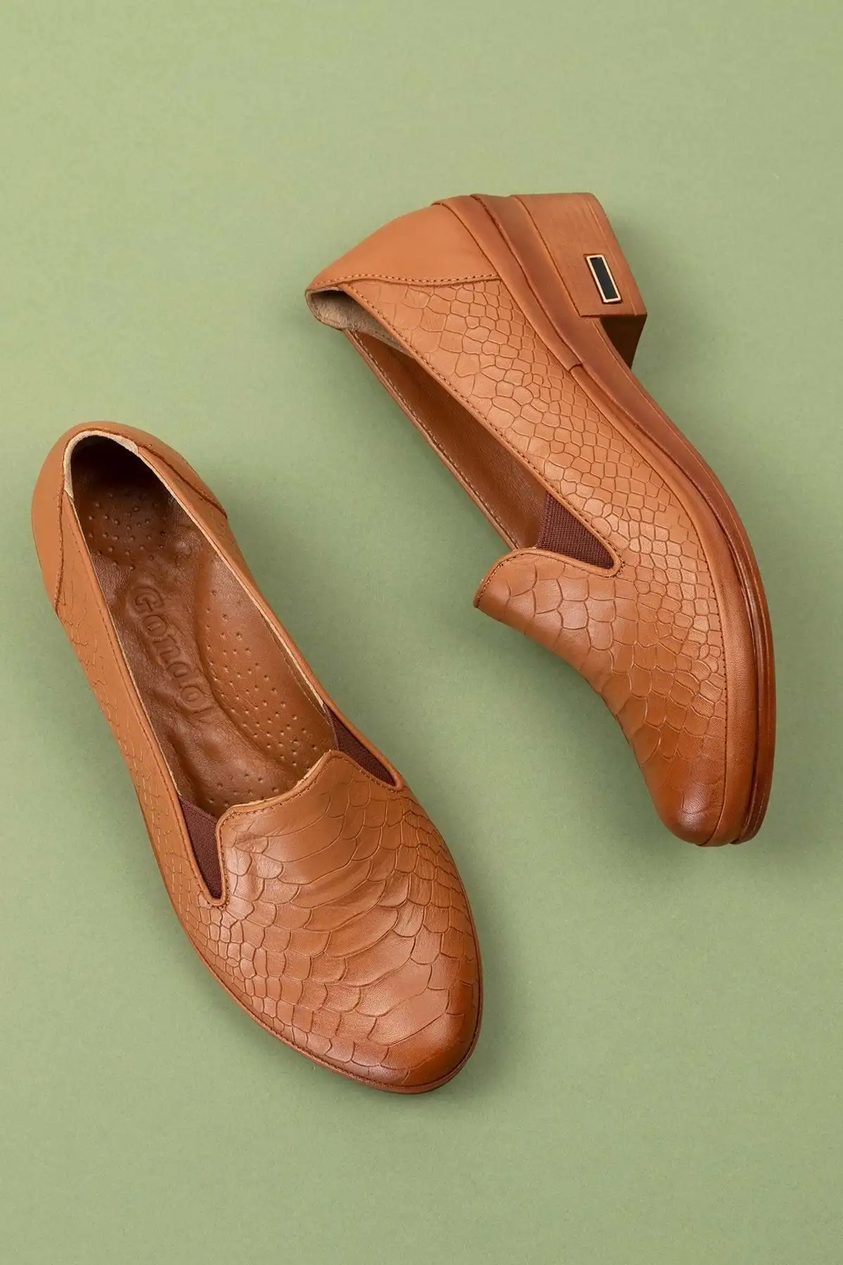 کفش پاشنه‌ بلند زنانه پاشنه کوتاه طبیعیکده چرم با جزئیات لاستیکی msa.65 - قهوه‌ای - سایز 41 - 4325