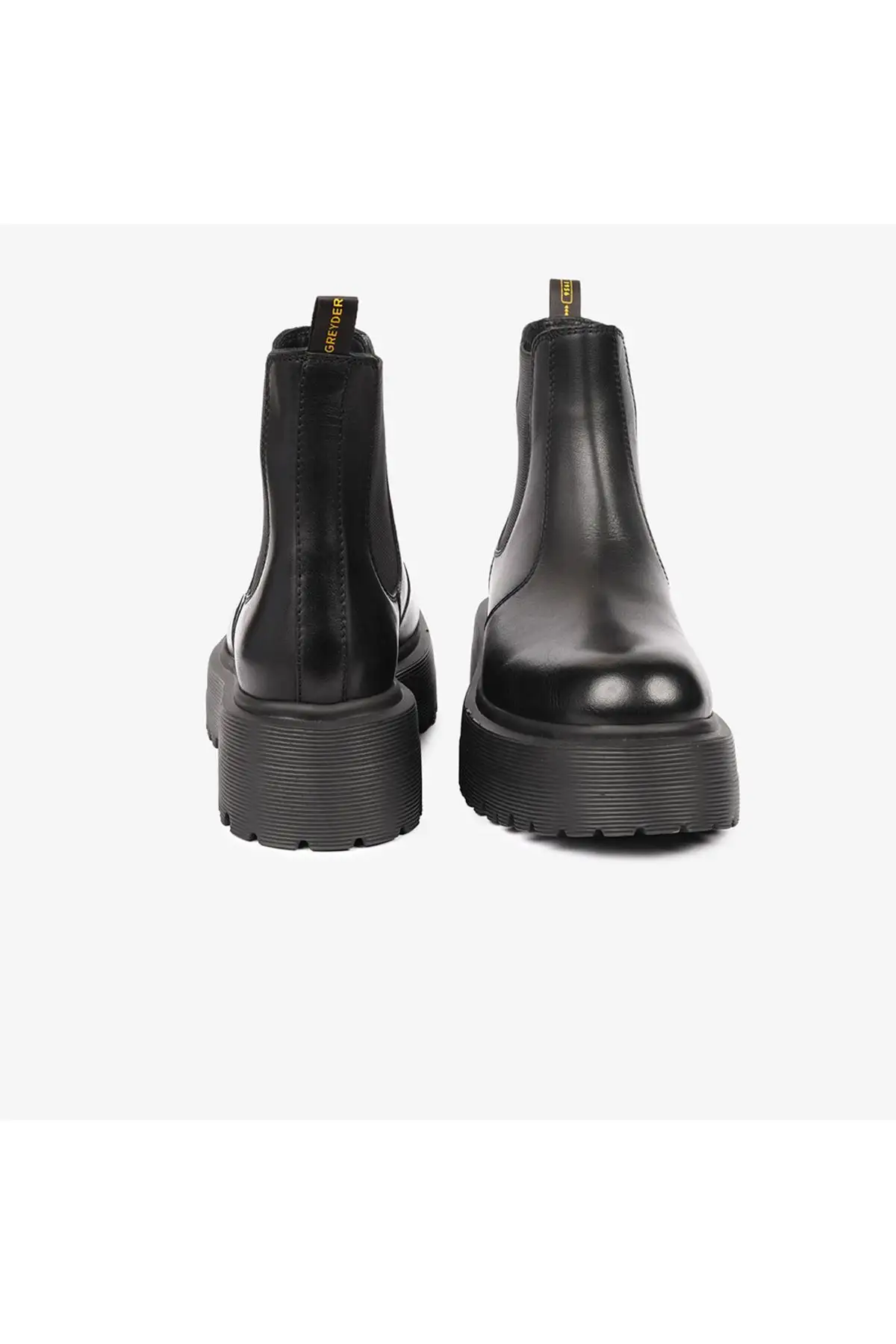 بوت و نیم‌ بوت زنانه چلسی مشکی از چرم طبیعی - 5023