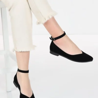 کفش تخت زنانه پاشنه کوتاه مشکی جیر با بند مچ - 5190