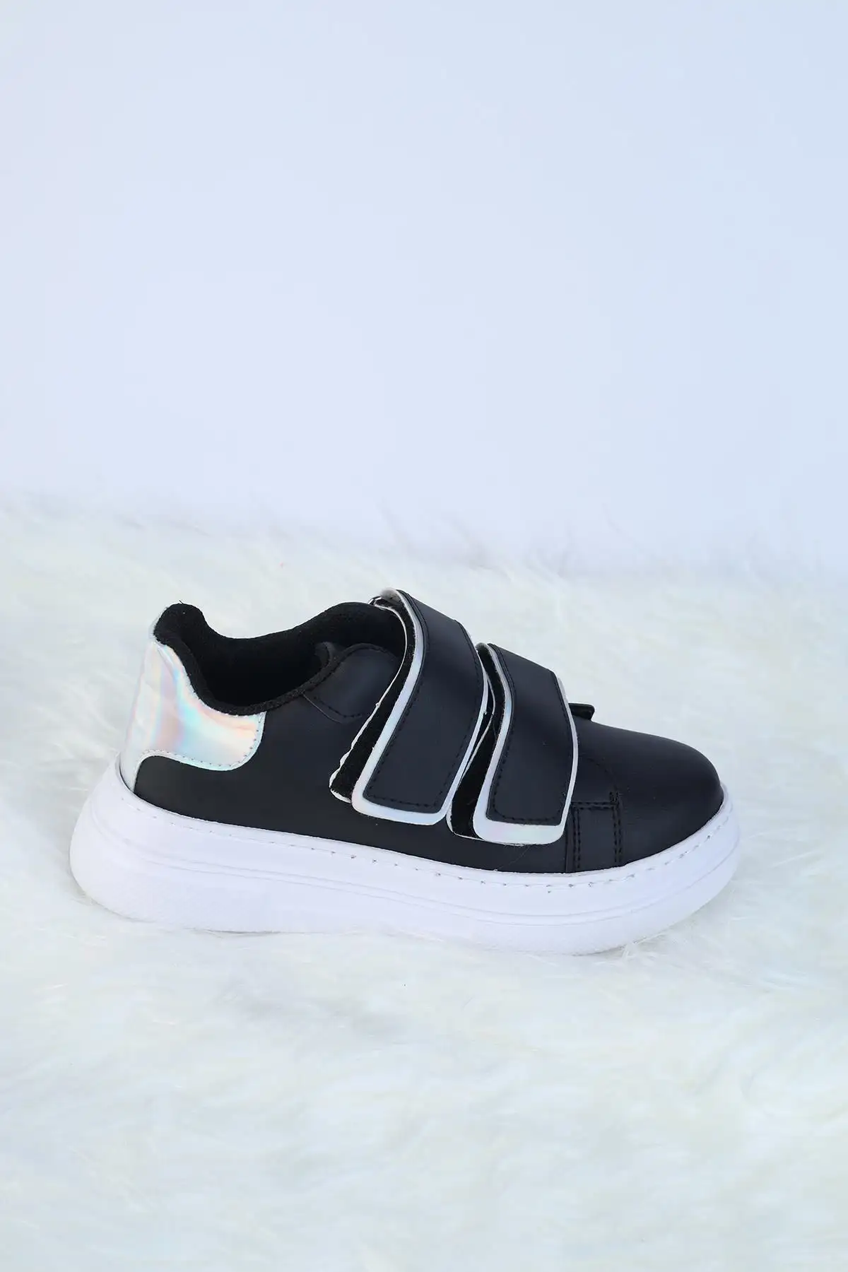 کفش دخترانه کفش ورزشی ساده کودک با زیره انعطافپذیر و راحت، مناسب برای استفاده عمومی و تنفسپذیر - 3813 کفش دخترانه کفش ورزشی ساده کودک با زیره انعطافپذیر و راحت، مناسب برای استفاده عمومی و تنفسپذیر - 3813