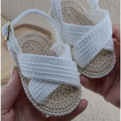 کفش نوزاد پسر محصول A.d9011 به فارسی "A.d9011" باقی می‌ماند زیرا به نظر نمی‌رسد که یک نام محصول خاص باشد که نیاز به ترجمه داشته باشد. اگر توضیحات بیشتری درباره این محصول دارید، لطفاً ارائه دهید تا بتوانم بهتر کمک کنم. - 3287