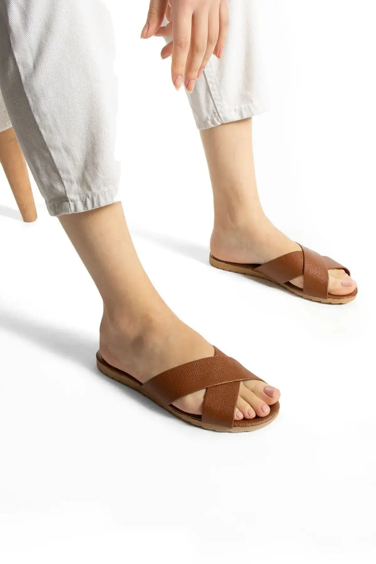 کفش راحتی خانه پک ۳ عددی دمپایی زنانه چلیپر برای استفاده در فضای باز و داخل  – ست جهیزیه - 3971 کفش راحتی خانه پک ۳ عددی دمپایی زنانه چلیپر برای استفاده در فضای باز و داخل – ست جهیزیه - 3971