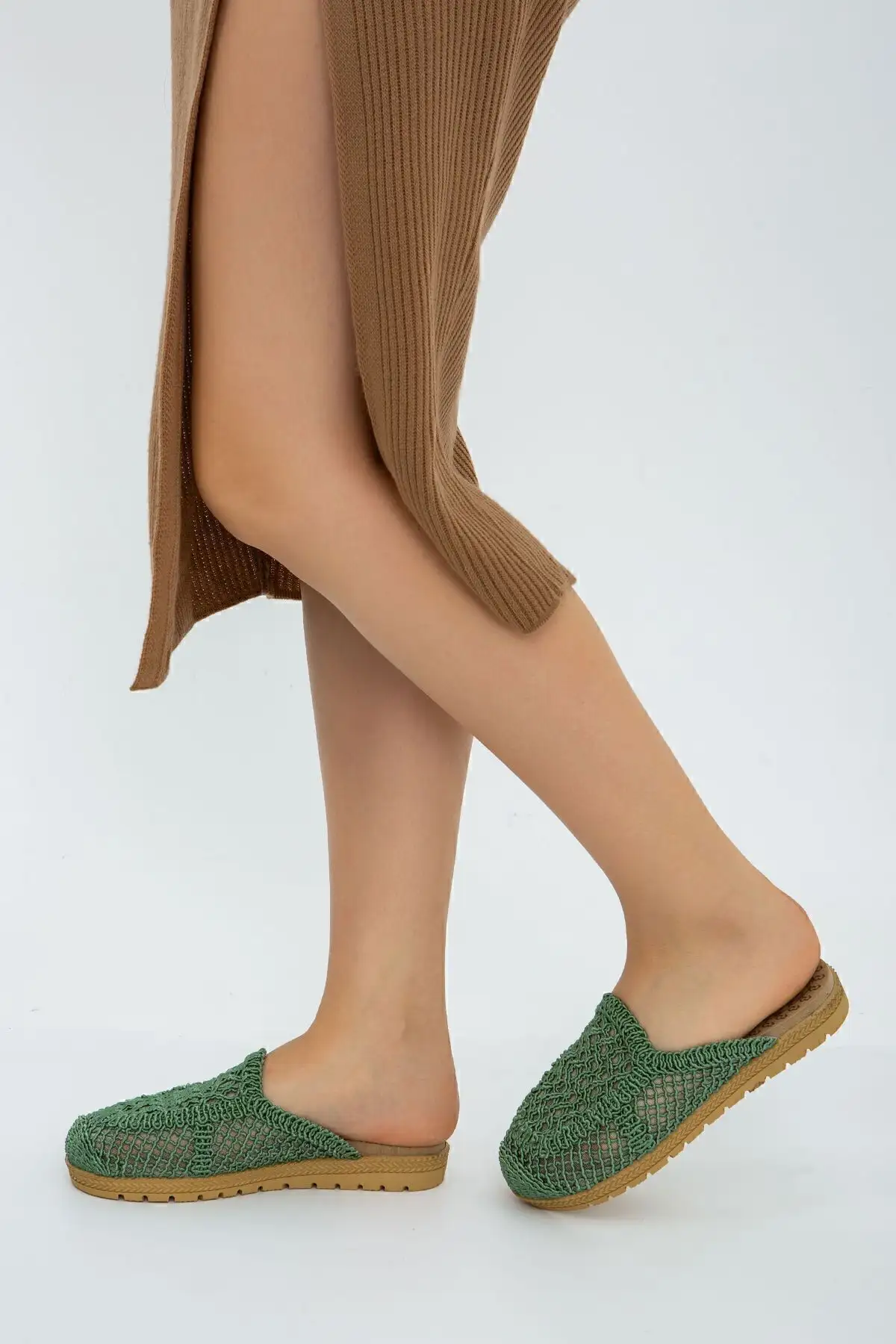 کفش راحتی خانه پک ۳ عددی دمپایی کنفی با جلو بسته مخصوص فضای باز و داخل منزل - ست لوازم چای عروسی - 3979 کفش راحتی خانه پک ۳ عددی دمپایی کنفی با جلو بسته مخصوص فضای باز و داخل منزل - ست لوازم چای عروسی - 3979