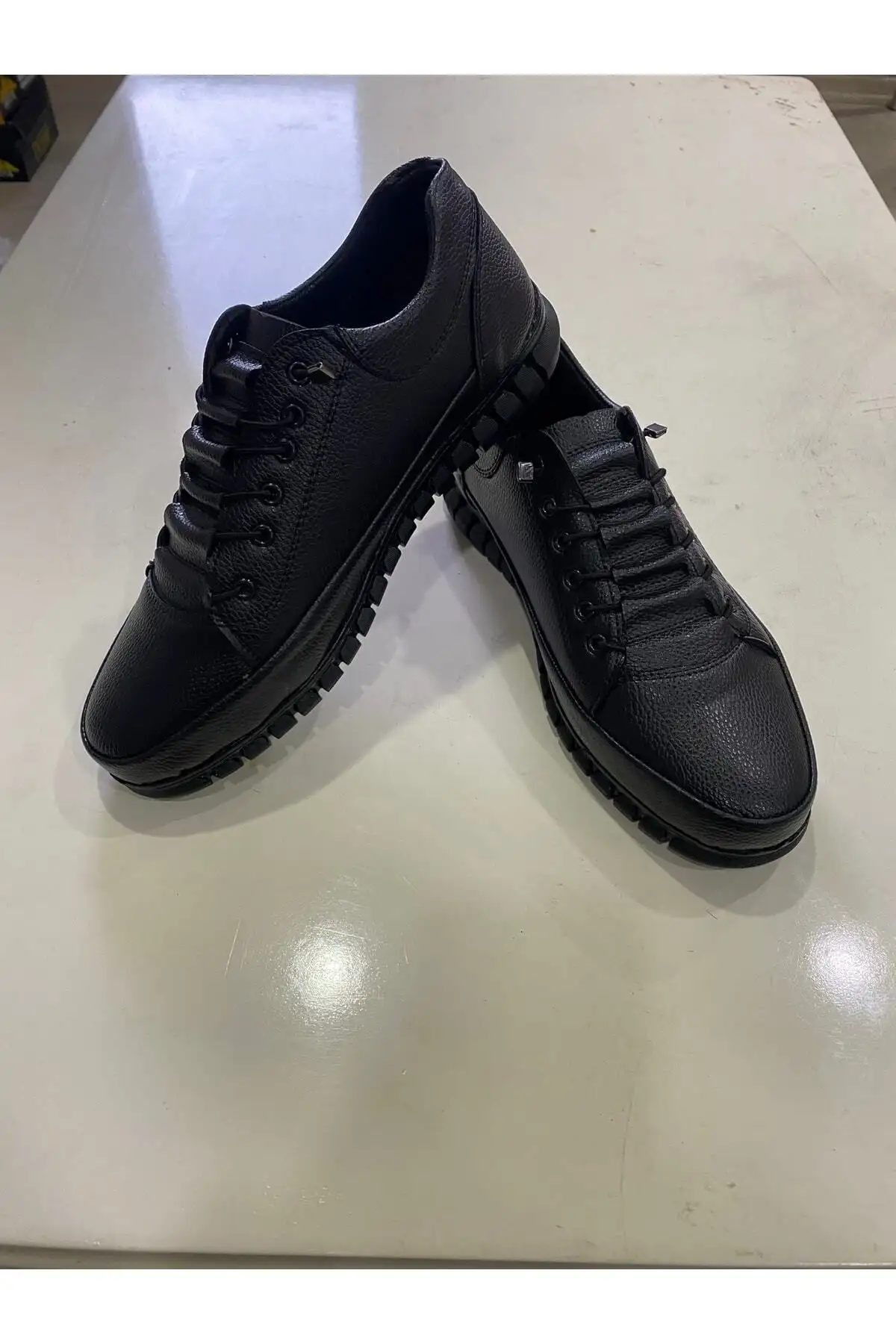 کفش روزمره مردانه  کلاسیک  زمستانی با کفی لاستیکی و کفی ارتوپدیک AT1 - 4645 کفش روزمره مردانه کلاسیک زمستانی با کفی لاستیکی و کفی ارتوپدیک AT1 - 4645