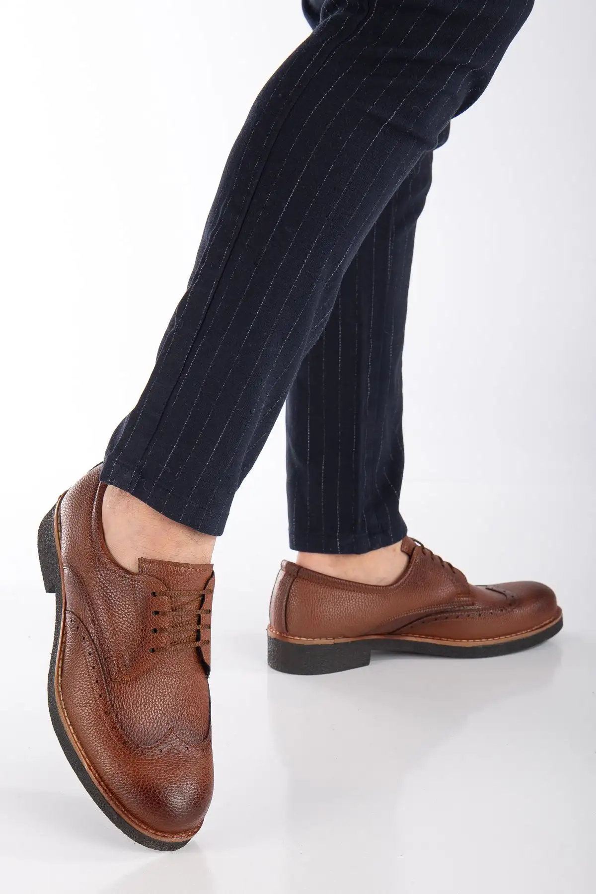 کفش رسمی مردانه  کلاسیک راحتی  با زیره ارثوپدیک دوخته شده به رنگ قهوه ای تیره (ضمانت دار) - 4727 کفش رسمی مردانه کلاسیک راحتی با زیره ارثوپدیک دوخته شده به رنگ قهوه ای تیره (ضمانت دار) - 4727