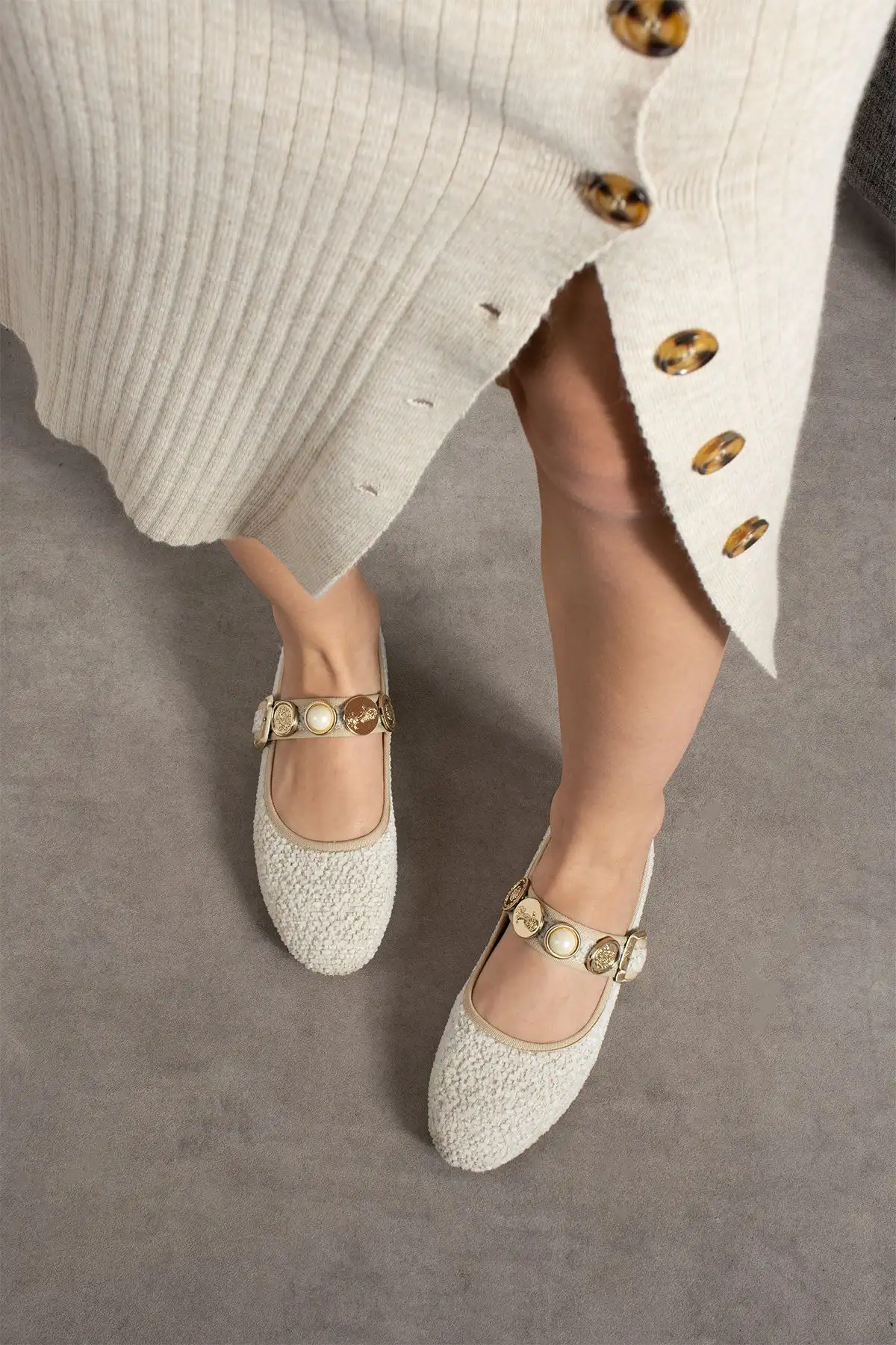 کفش اداری زنانه زنانه بامبو کتان پارچهای، روزمره و اداری، ضد لغزش، سبک و راحت با کفی ارگونومیک - 3222 کفش اداری زنانه زنانه بامبو کتان پارچهای، روزمره و اداری، ضد لغزش، سبک و راحت با کفی ارگونومیک - 3222