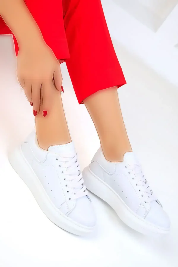 کفش تخت زنانه کفش ورزشی زنانه سفید 15732 - 3788