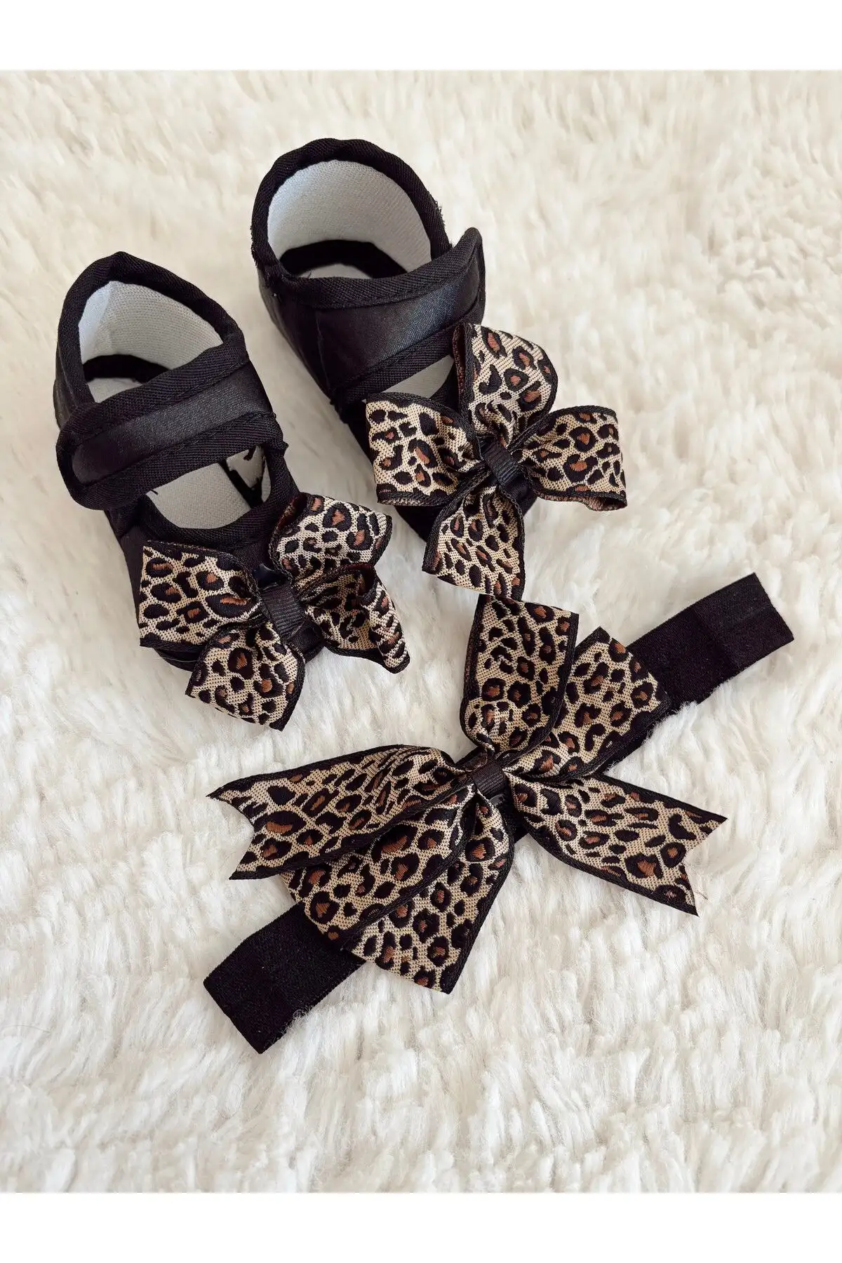 کفش نوزاد دختر پاپوش طرح پلنگی دخترانه نوزاد | پاپوش روزمره دخترانه اکری جدید متولد شده - 3312 کفش نوزاد دختر پاپوش طرح پلنگی دخترانه نوزاد | پاپوش روزمره دخترانه اکری جدید متولد شده - 3312