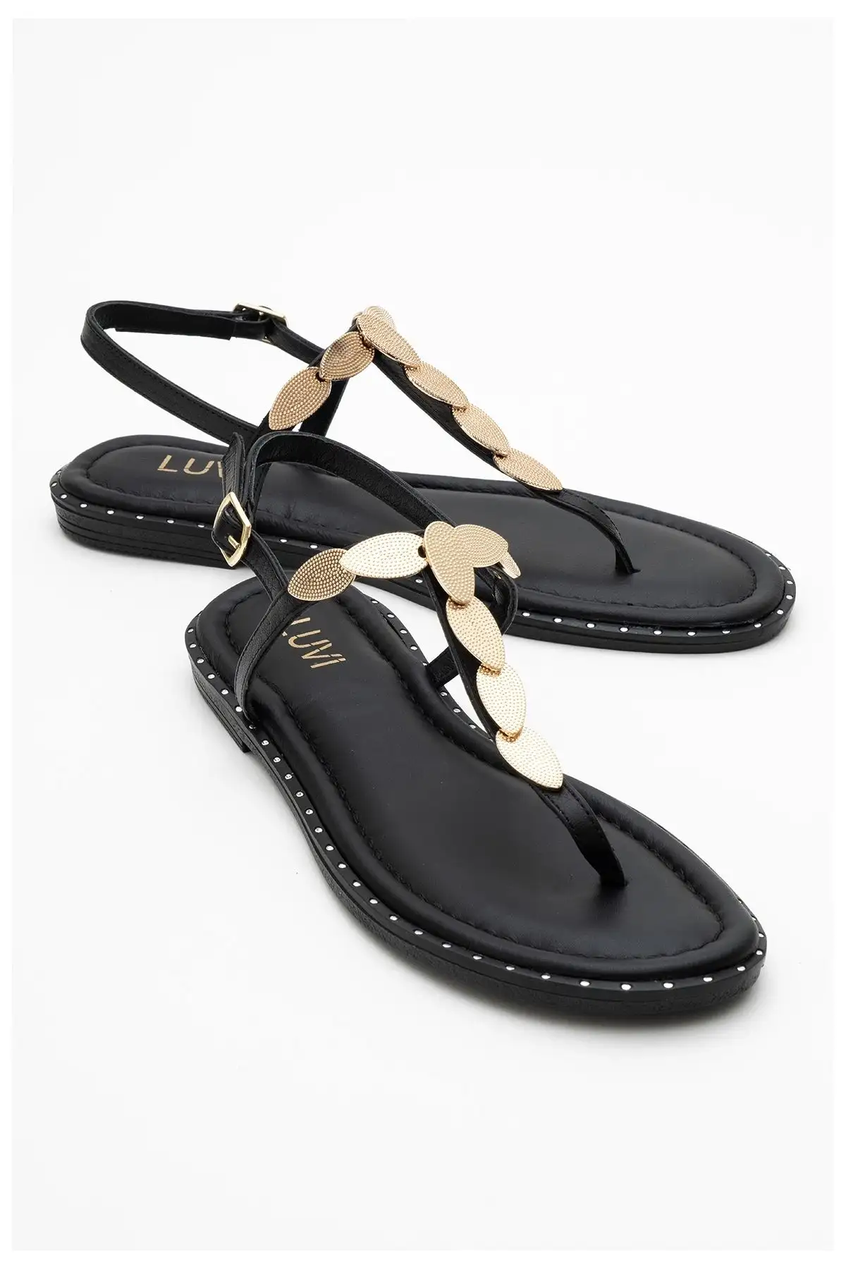 کفش صندل زنانه ساندال  ماره با بند انگشتی از چرم طبیعی سیاه و قوزک طلایی - 4066 کفش صندل زنانه ساندال ماره با بند انگشتی از چرم طبیعی سیاه و قوزک طلایی - 4066