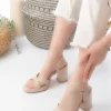 کفش پاشنه‌ بلند زنانه تِرا شیک مدرن صندل دار، مجلسی مناسب برای استفاده روزانه است. - 5140