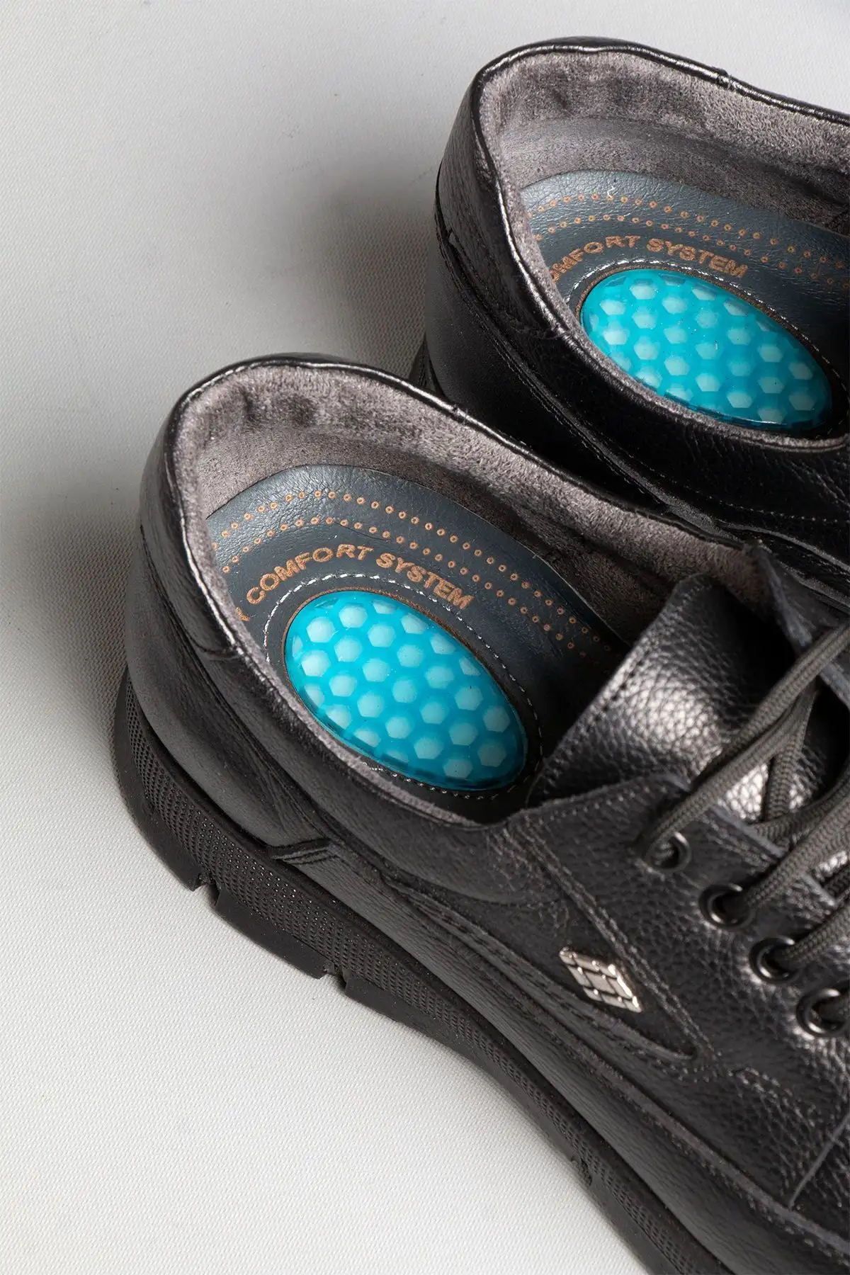 کفش روزمره مردانه زمستانی چرم با ماساژ پاشنه ارتوپدیک - 4809