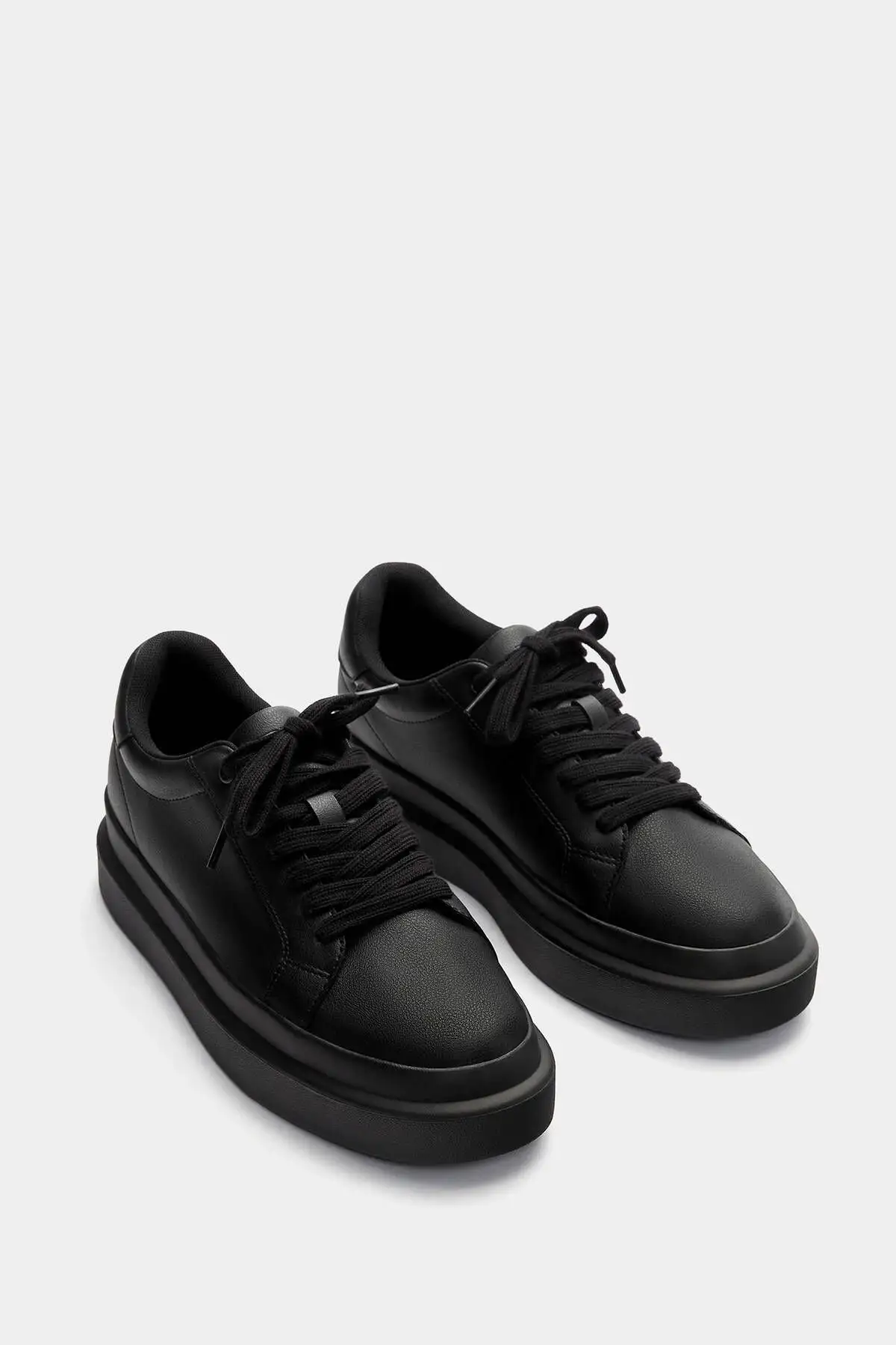 کفش سایز بزرگ مردانه  ورزشی با کفه ضخیم - 4213 کفش سایز بزرگ مردانه ورزشی با کفه ضخیم - 4213