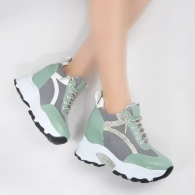 کفش تخت زنانه کفش ورزشی پاشنه پهن جیر زنانه با سنگ‌های تزئینی - 3786