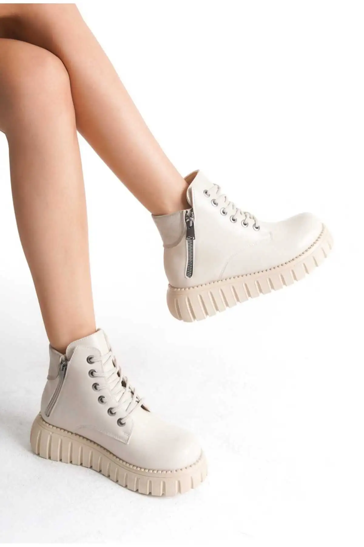 بوت مردانه کفش پلار رنگ بژ با یقه زنانه - 3426 بوت مردانه کفش پلار رنگ بژ با یقه زنانه - 3426