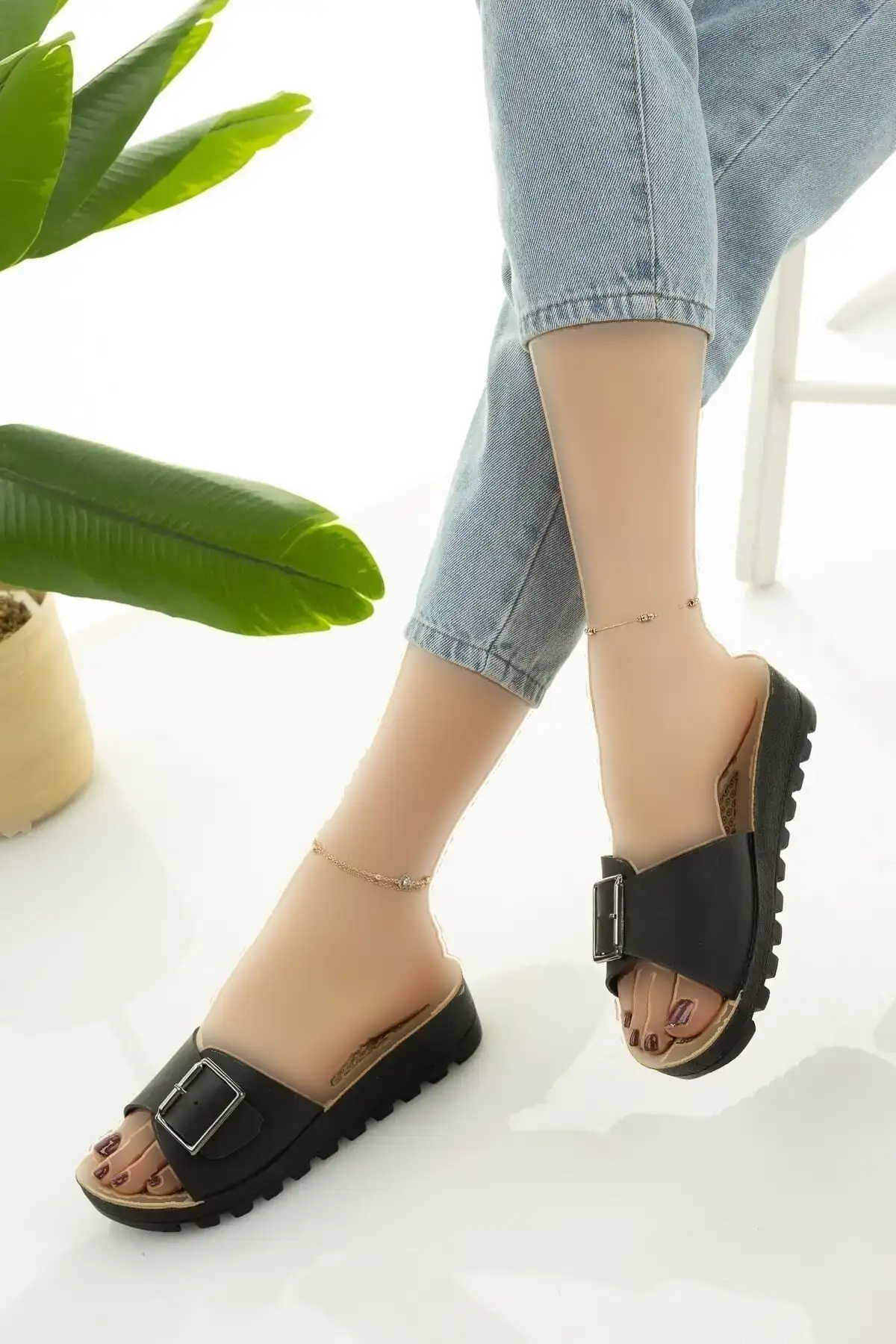 کفش راحتی خانه صندل پاشنهکوتاه زنانه مشکی، صندل روزمره راحت و سبک، شیک برای مادران جوان - 5263 کفش راحتی خانه صندل پاشنهکوتاه زنانه مشکی، صندل روزمره راحت و سبک، شیک برای مادران جوان - 5263