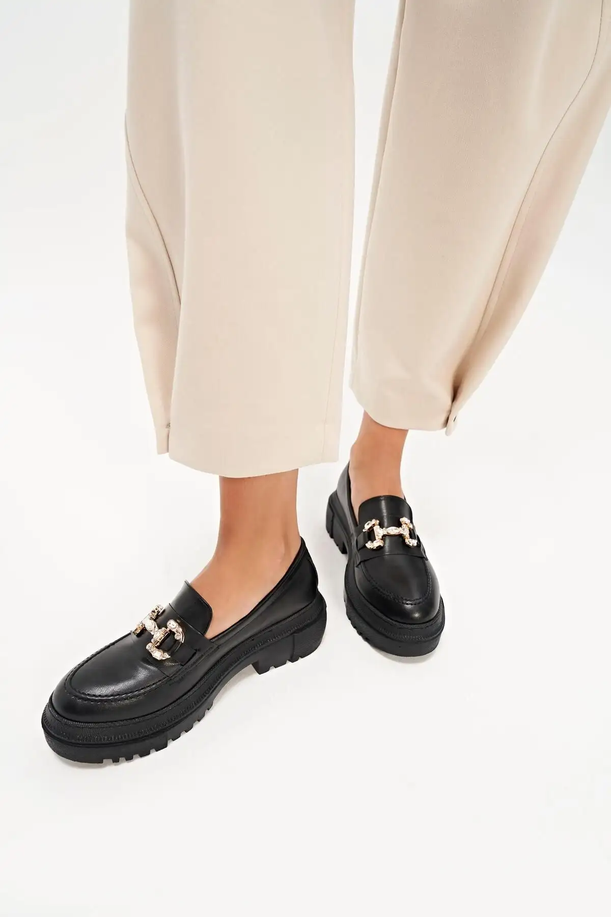 کفش لوفر زنانه مشکی - 3703 کفش لوفر زنانه مشکی - 3703