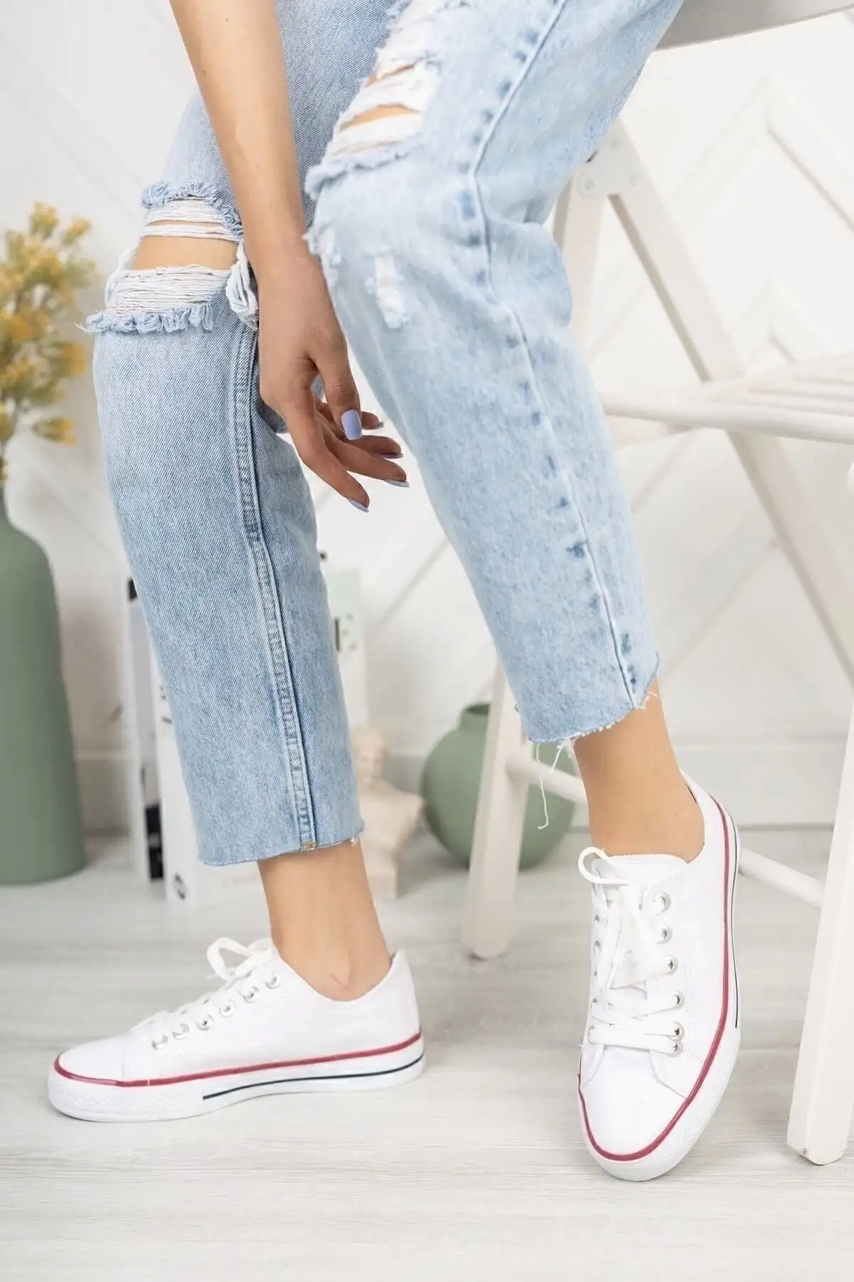 کفش پسرانه ورزشی سفید کتان کوتاه یونیسکس - 4471 کفش پسرانه ورزشی سفید کتان کوتاه یونیسکس - 4471