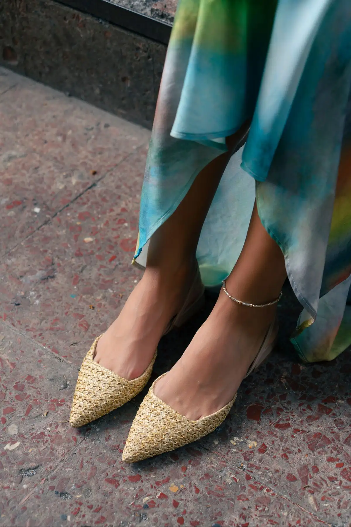 کفش تخت زنانه الویرا بیج آبی رنگ با پاشنه پشتی و نوک تیز - 4529 کفش تخت زنانه الویرا بیج آبی رنگ با پاشنه پشتی و نوک تیز - 4529