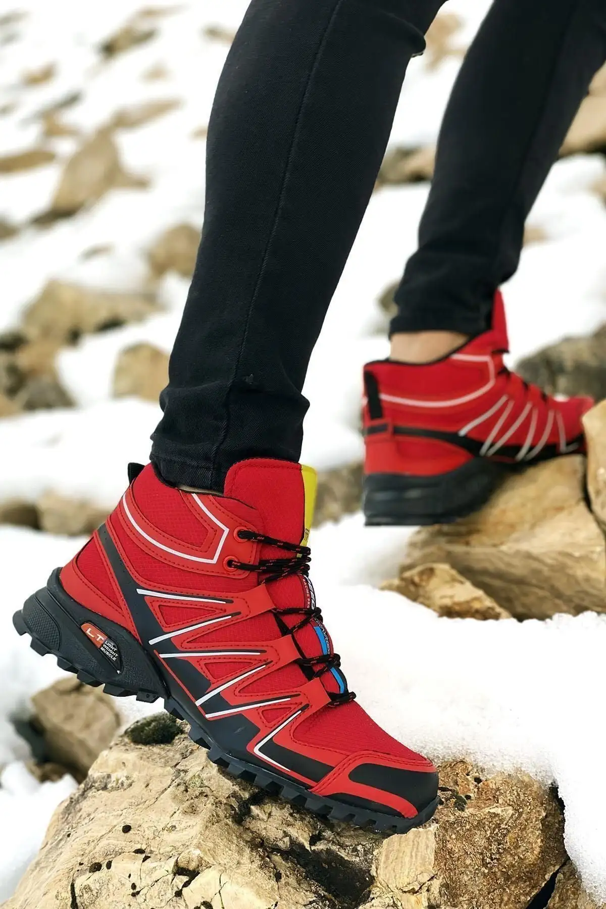 بوت مردانه کفش کوهنوردی کِرمزی - 3431 بوت مردانه کفش کوهنوردی کِرمزی - 3431