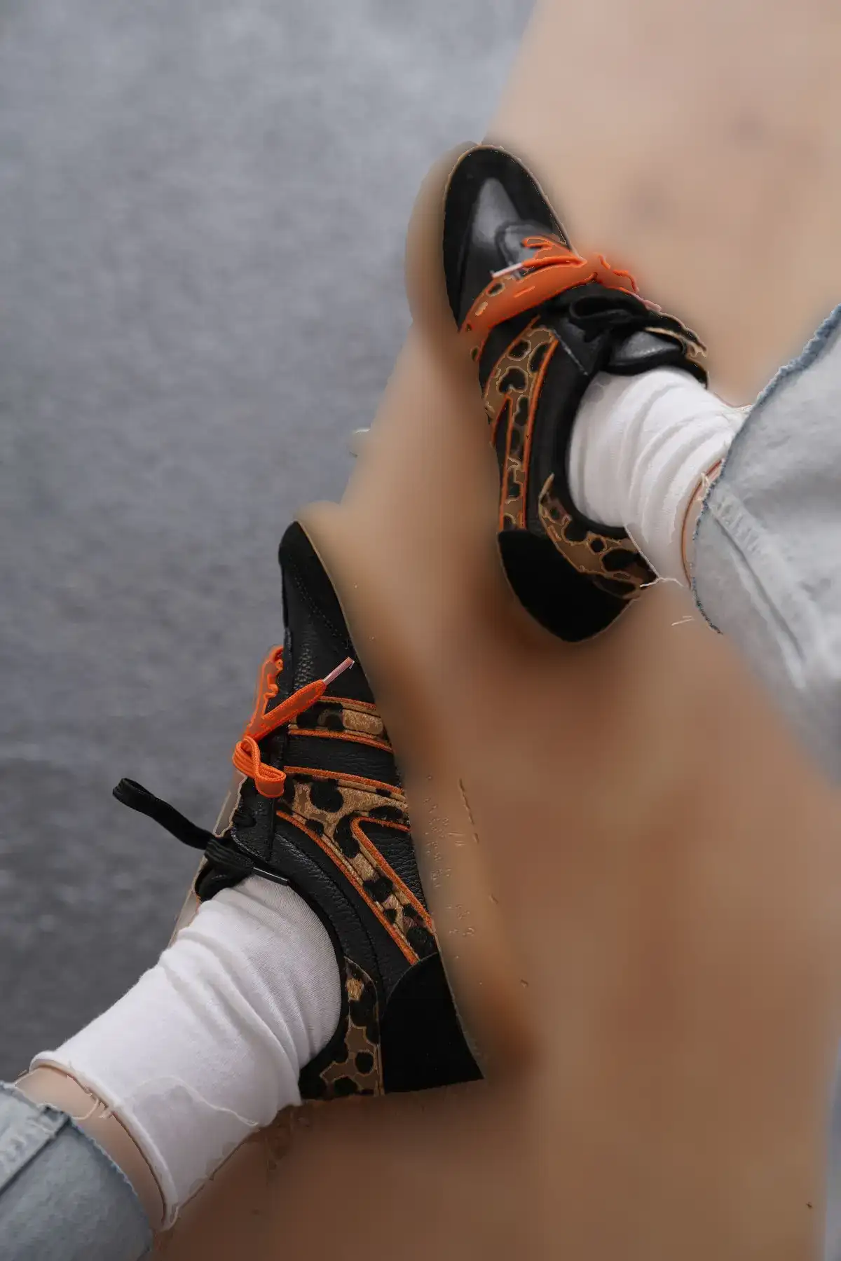 کفش زنانه  ورزشی  - 4039 کفش زنانه ورزشی - 4039