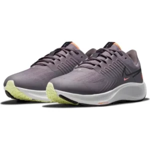 کفش ورزشی زنانه W Air Zoom Pegasus 38 Shield Weatherised برای دویدن روی جاده - 7125