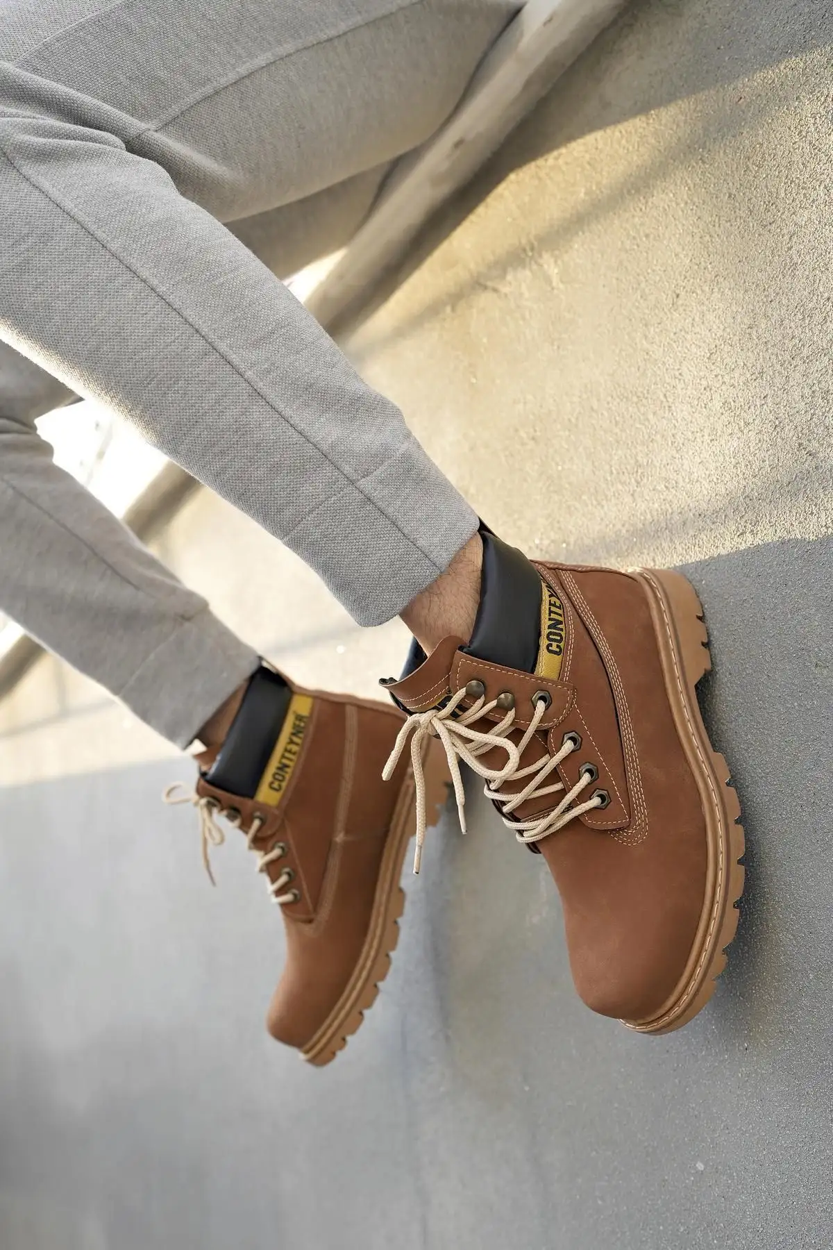 بوت مردانه کفش زمستانی یونی649 کاتکس با کیفیت تضمینی و زیره ضد لغزش، مقاوم در برابر آب و سرما - 6672 بوت مردانه کفش زمستانی یونی649 کاتکس با کیفیت تضمینی و زیره ضد لغزش، مقاوم در برابر آب و سرما - 6672