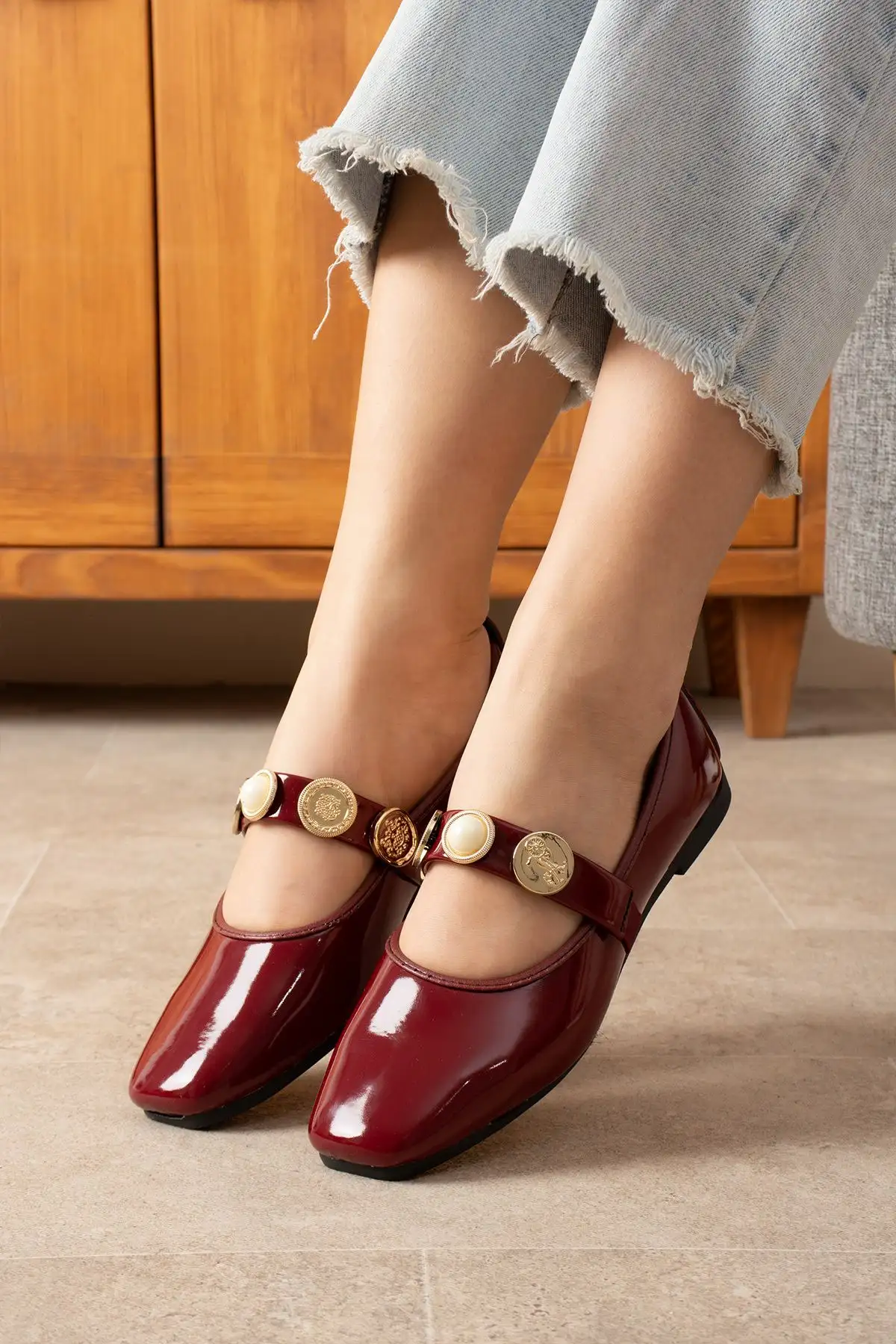 کفش اداری زنانه مدل ستاره لوازم جانبی  روزمره  باردو بالشتک   STC1081 - 5718 کفش اداری زنانه مدل ستاره لوازم جانبی روزمره باردو بالشتک STC1081 - 5718