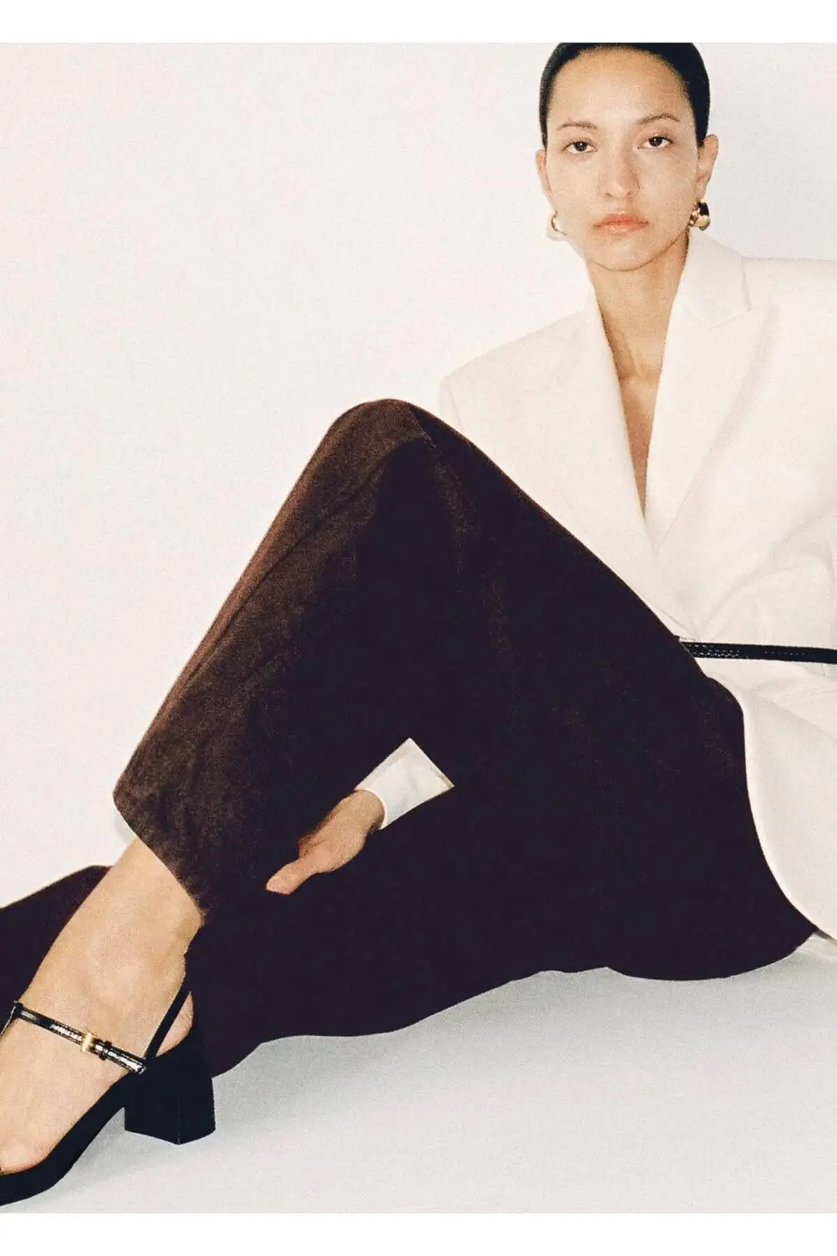 کفش صندل زنانه سندل پاشنه بلند با بند - 5971 کفش صندل زنانه سندل پاشنه بلند با بند - 5971