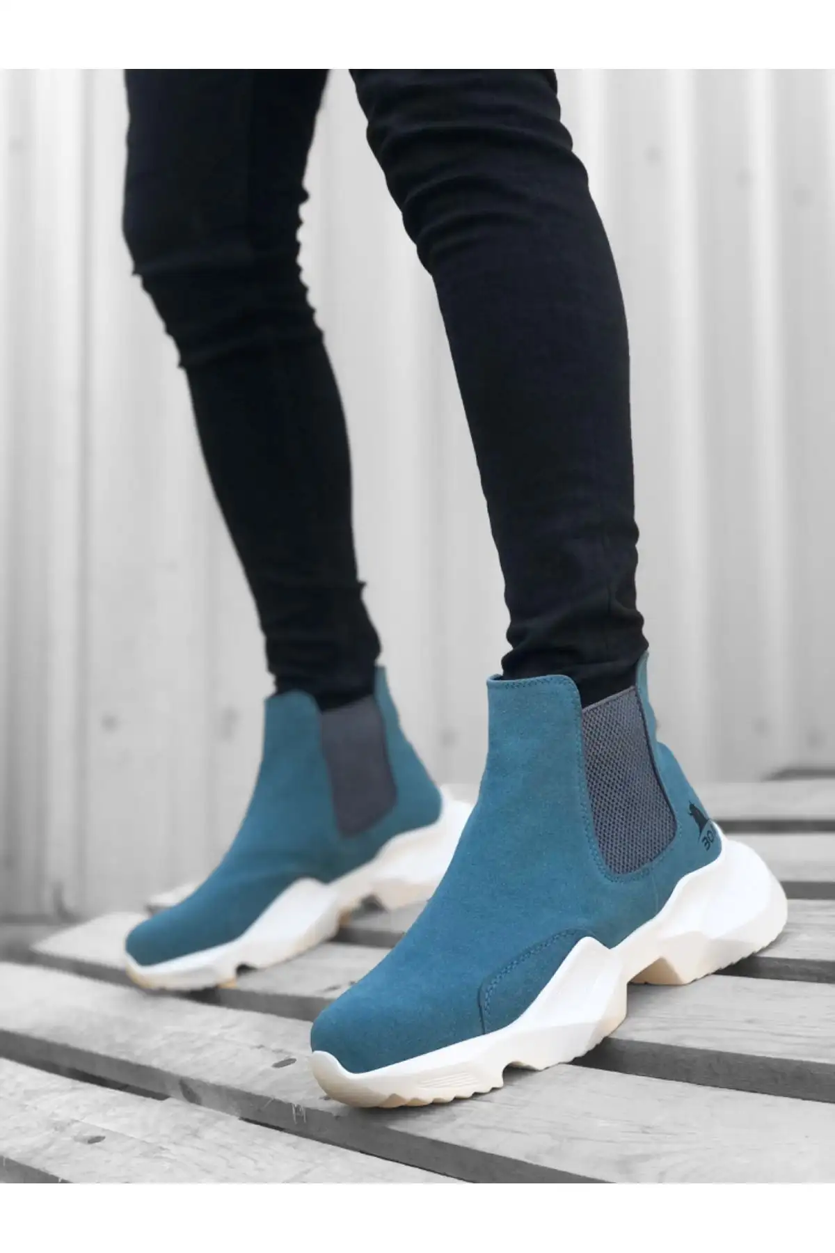 بوت مردانه BA0444  نیمهمچ  اسپرت راحت با کف بالا بدون بند به رنگ آبی - 6164 بوت مردانه BA0444 نیمهمچ اسپرت راحت با کف بالا بدون بند به رنگ آبی - 6164