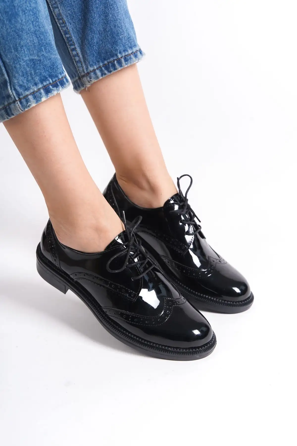 کفش مجلسی زنانه  روزمره  - آکسفورد مشکی براق - 6741 کفش مجلسی زنانه روزمره - آکسفورد مشکی براق - 6741