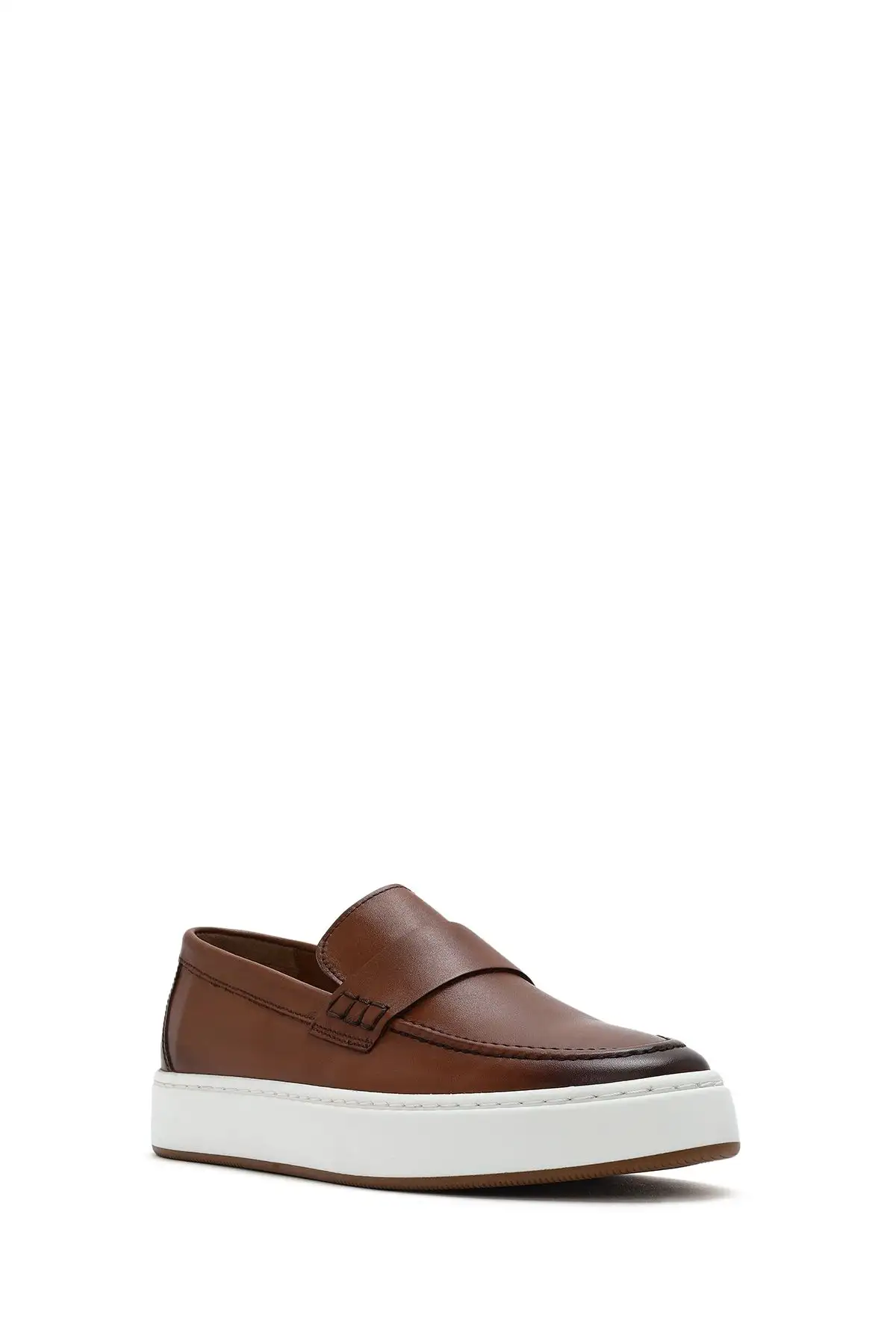 کفش روزمره مردانه لوفر چرم قهوهای  25SFD620318 - 6066 کفش روزمره مردانه لوفر چرم قهوهای 25SFD620318 - 6066